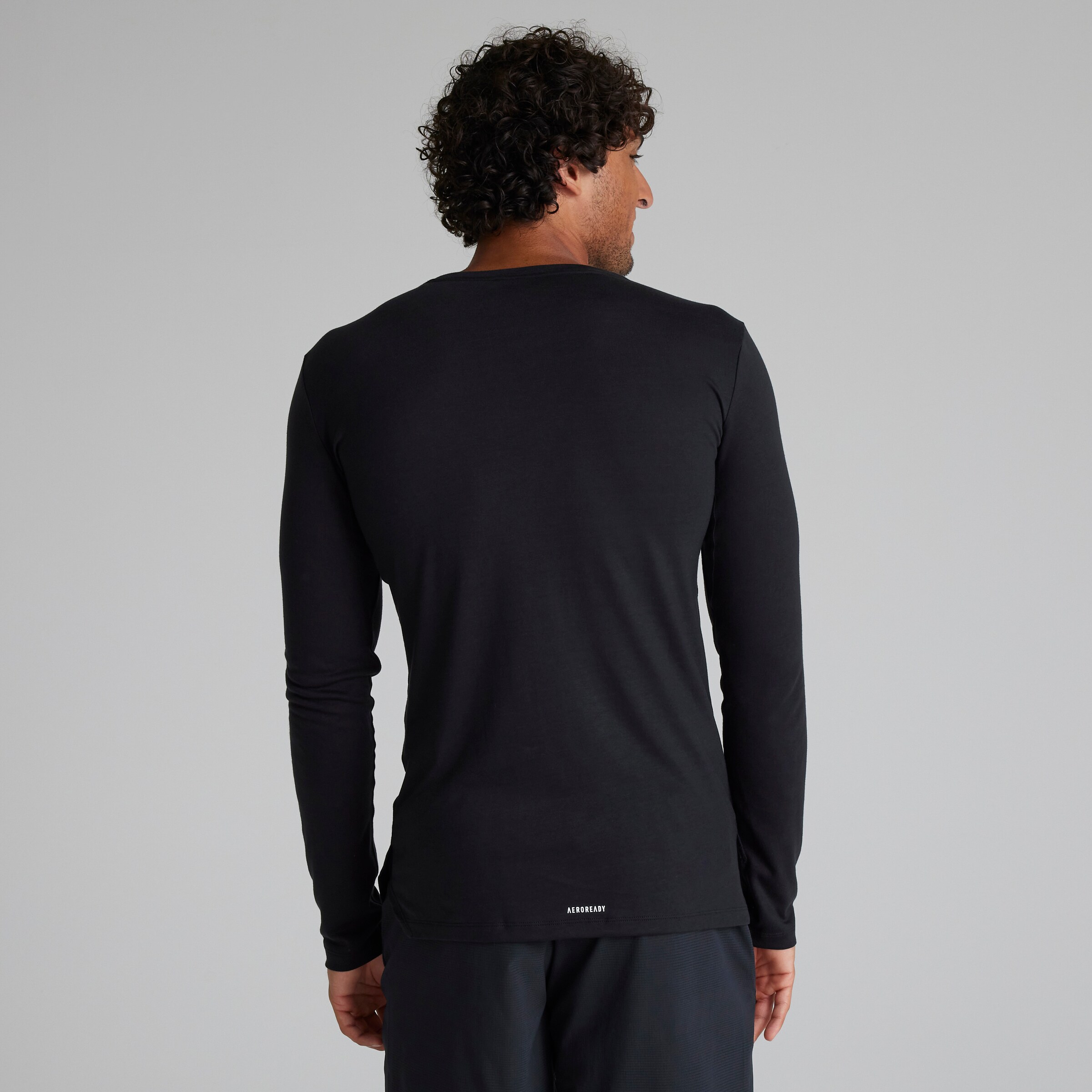 Manchester United x adidas Training Long-Sleeve Top Black Black Detail [2-7]