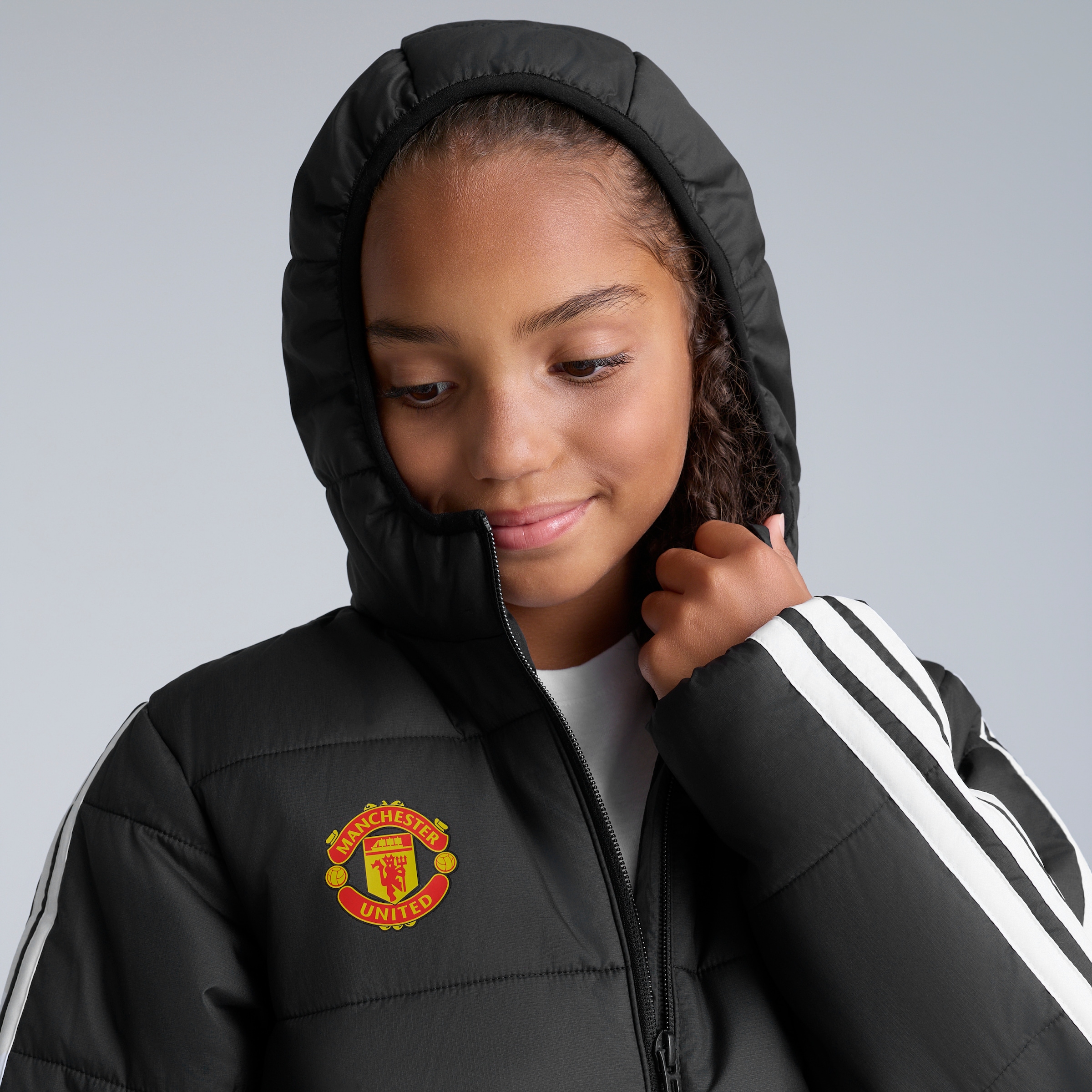 Manchester United x adidas Kids Essentials 3-Stripes Padded Jacket Black Black Detail [6-6]