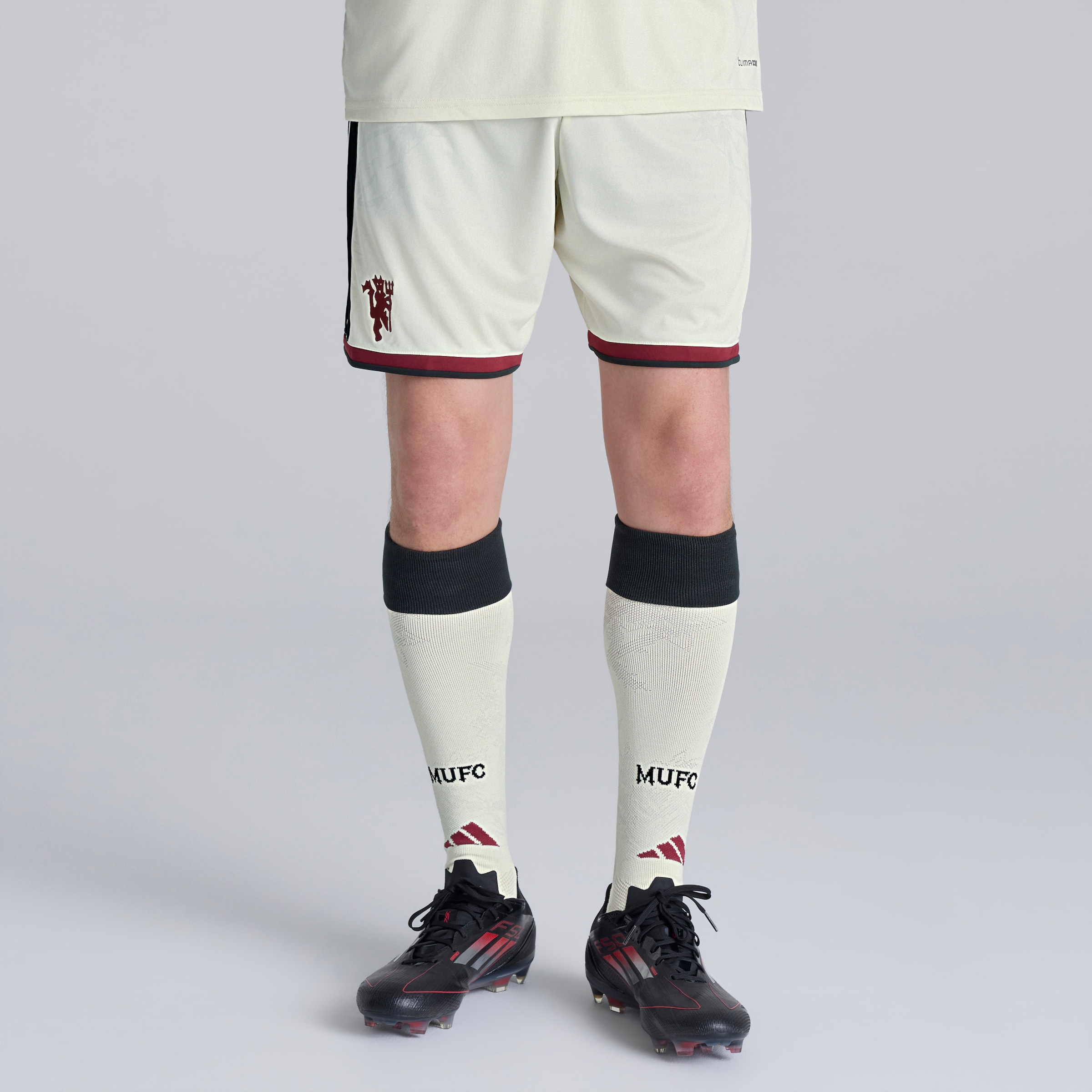 Manchester United 26/27 Third Shorts Cream Beige