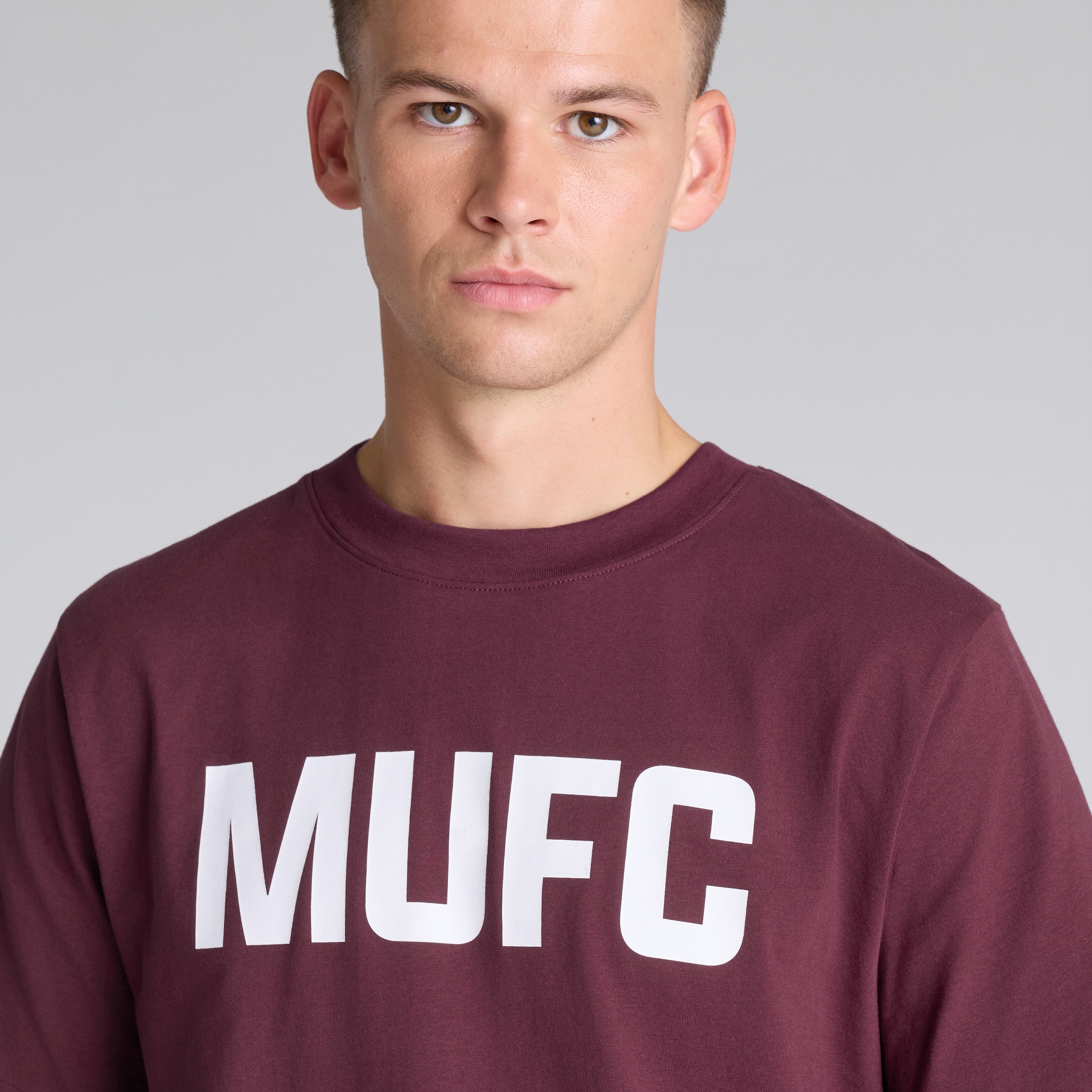 Manchester United MUFC T-Shirt Burgundy Red Detail [4-5]