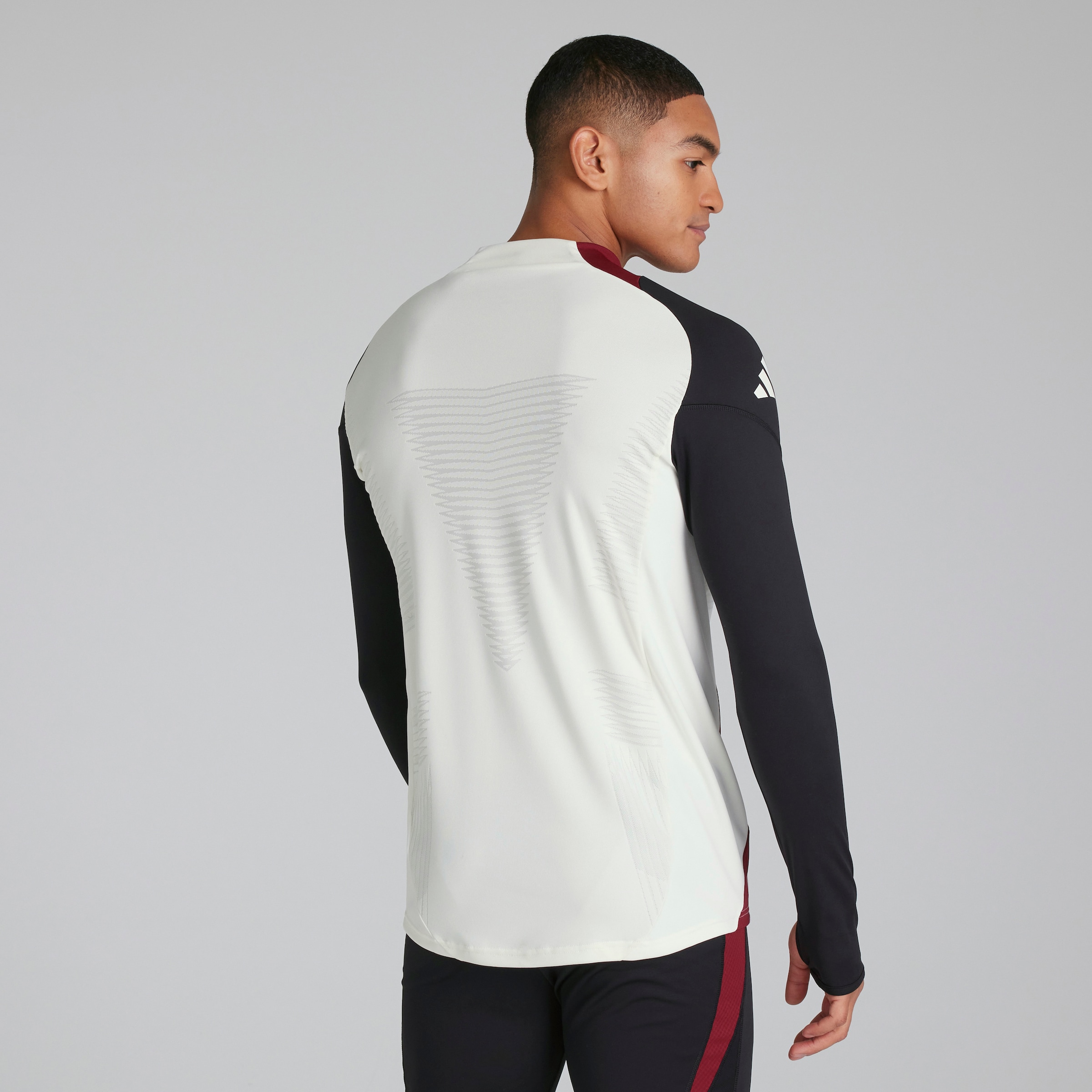 Manchester United Tiro 24 Pro Top White Blanc Détail [3-8]