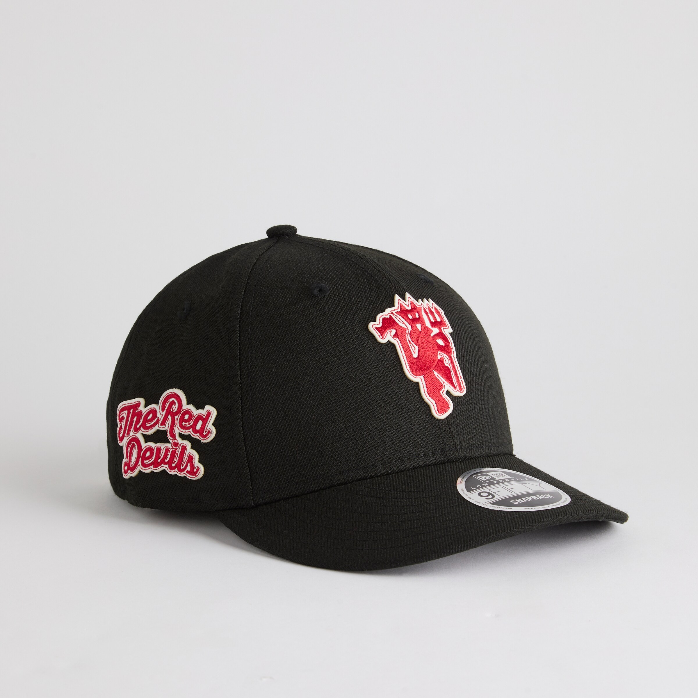 Manchester United x New Era Devil Applique 9Fifty Cap Black Black Detail [3-5]