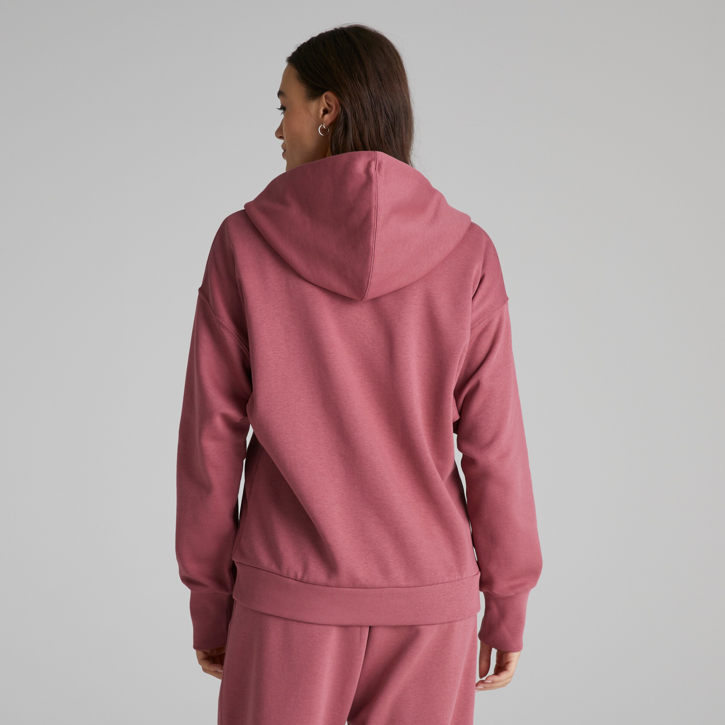 Manchester United x adidas Womens ALL SZN Fleece Full Zip Hoodie Burgundy Rouge Détail [2-6]