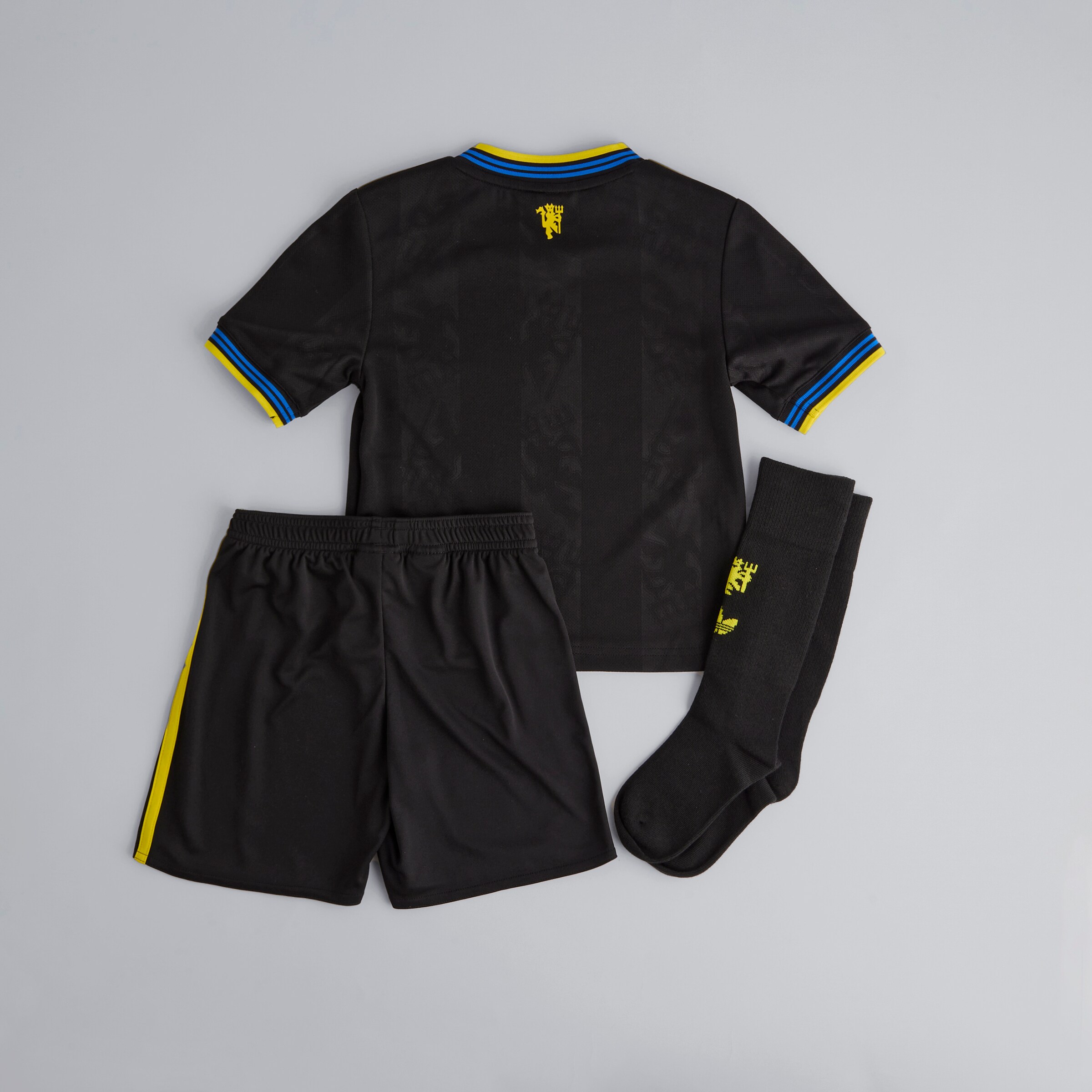 Manchester United 25/26 Third Mini Kit Kids Schwarz Detail [2-4]