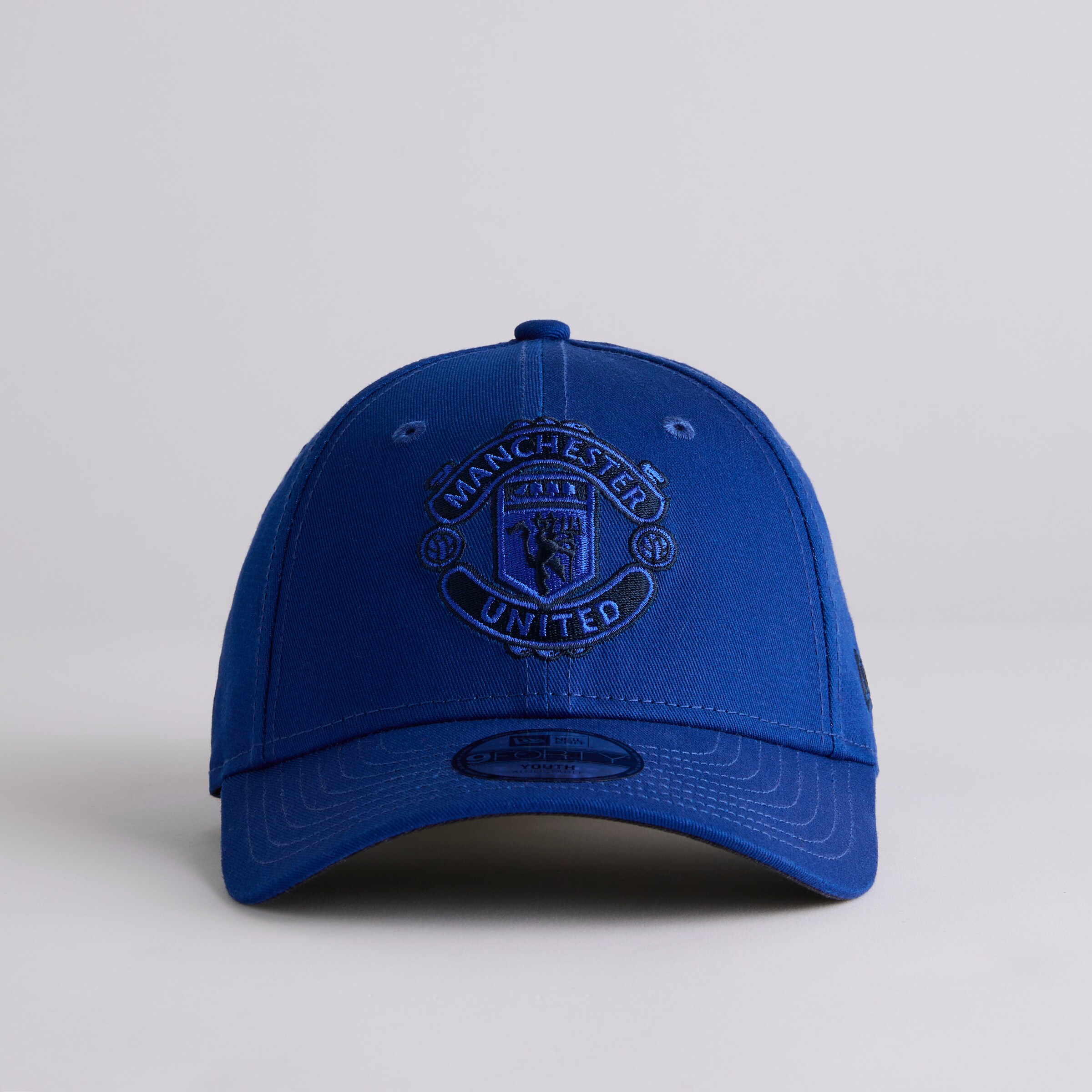 Manchester United x New Era Kids Oversize Golfer 39Thirty Cap Cobalt Blue Blue Detail [4-5]