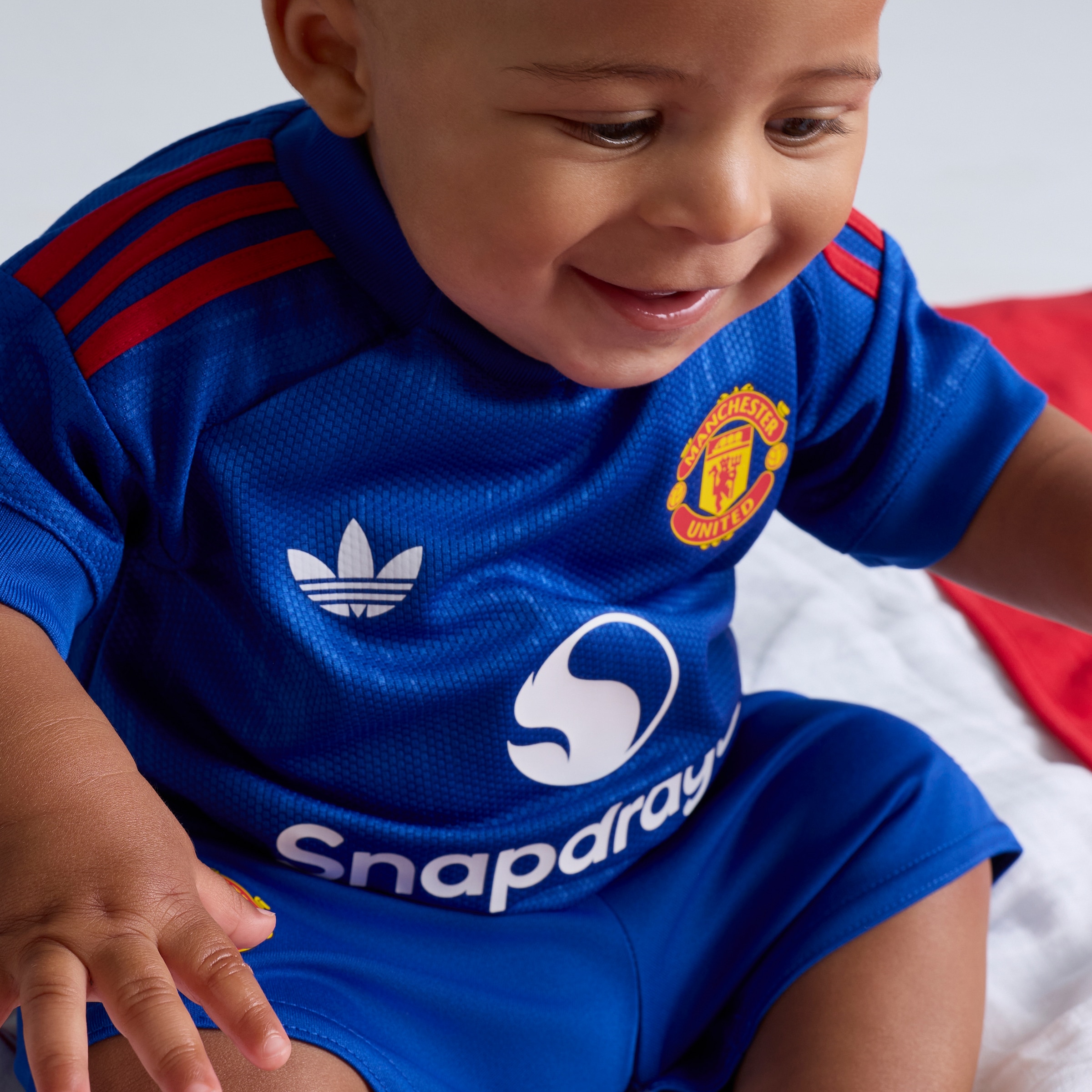 Manchester United Kids 26/27 Away Baby Kit Blue Detail [3-5]