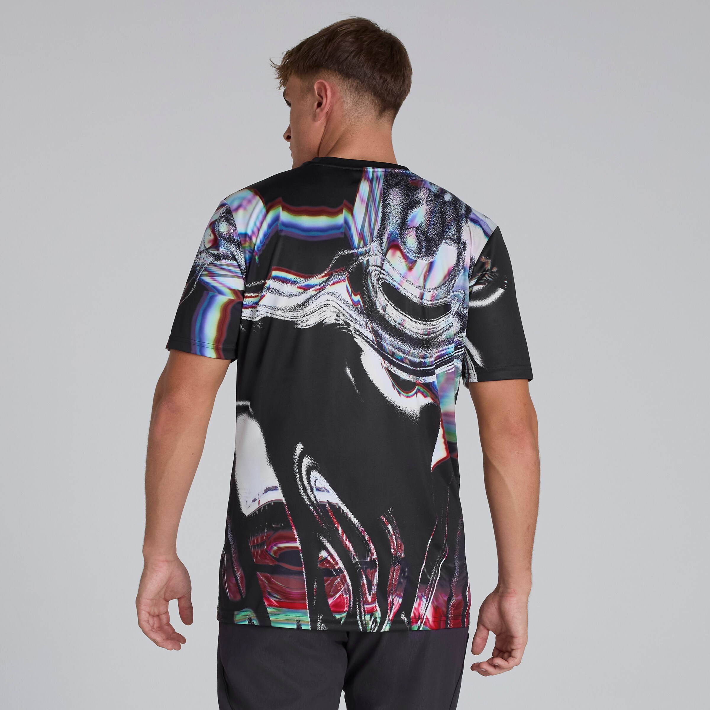 Manchester United 25/26 Pre Match Jersey Black Detail [2-5]