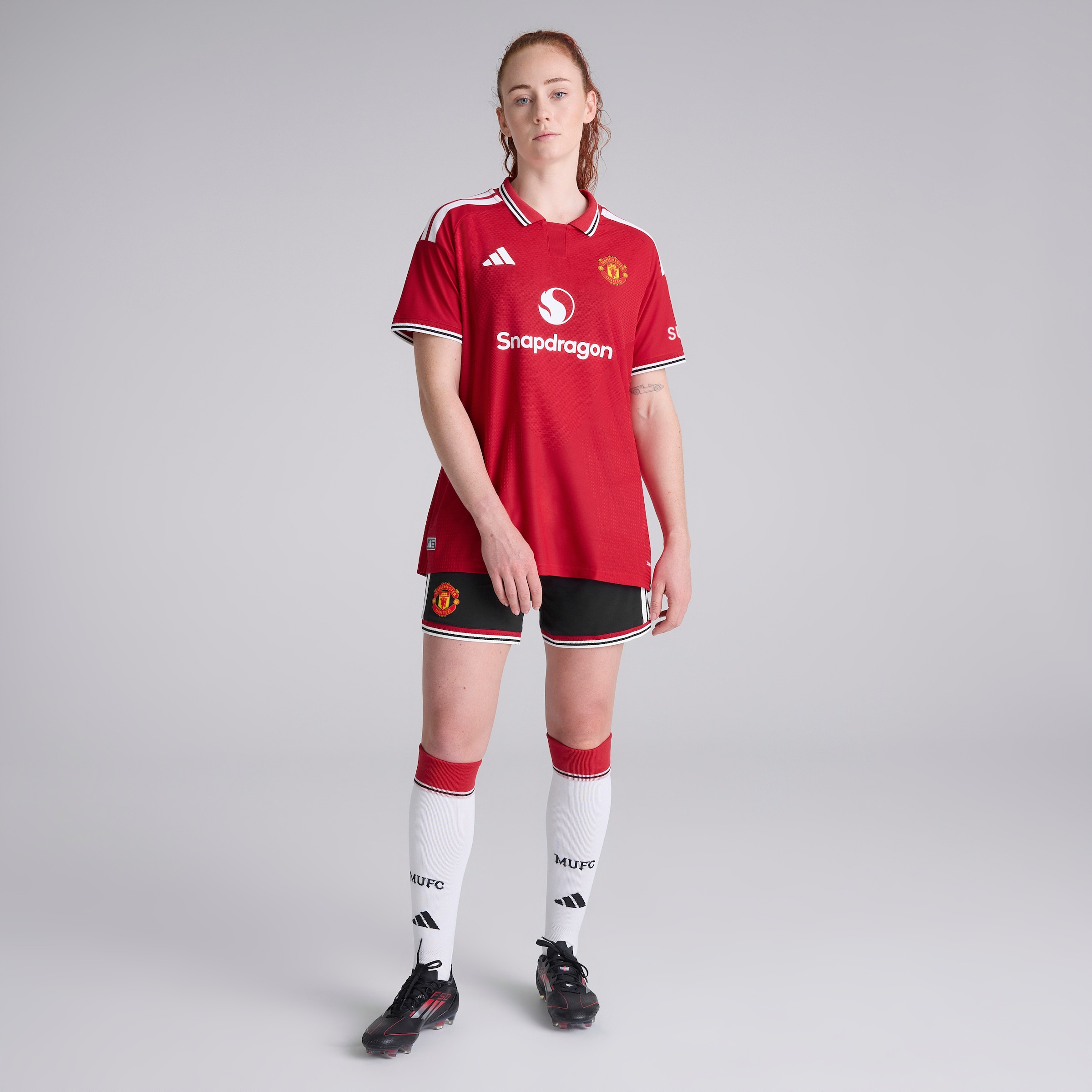 Manchester United Womens 26/27 Home Authentic Shorts Black Black Detail [3-5]