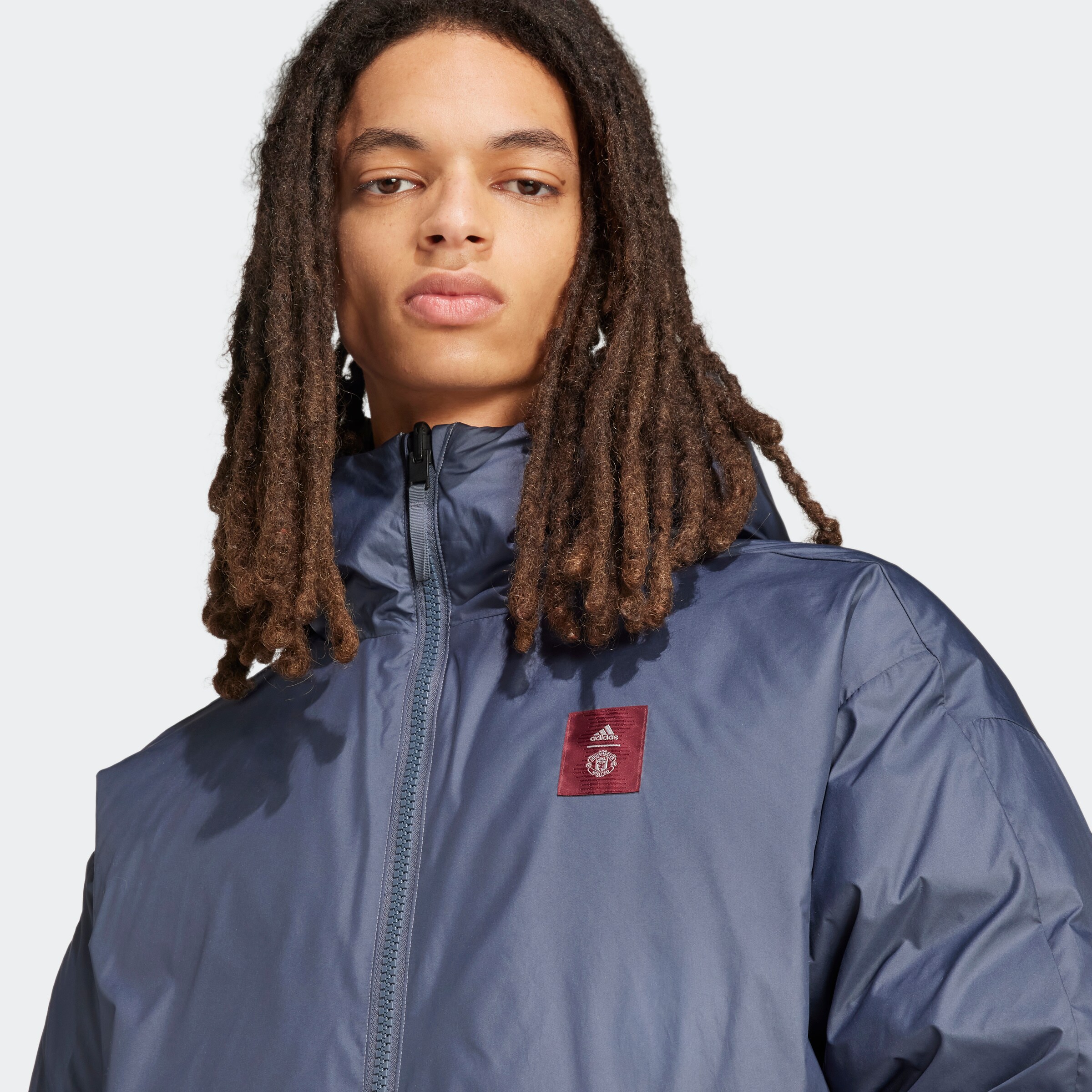 Manchester United x adidas SZNL Down Jacket Blue Blue Detail [4-6]
