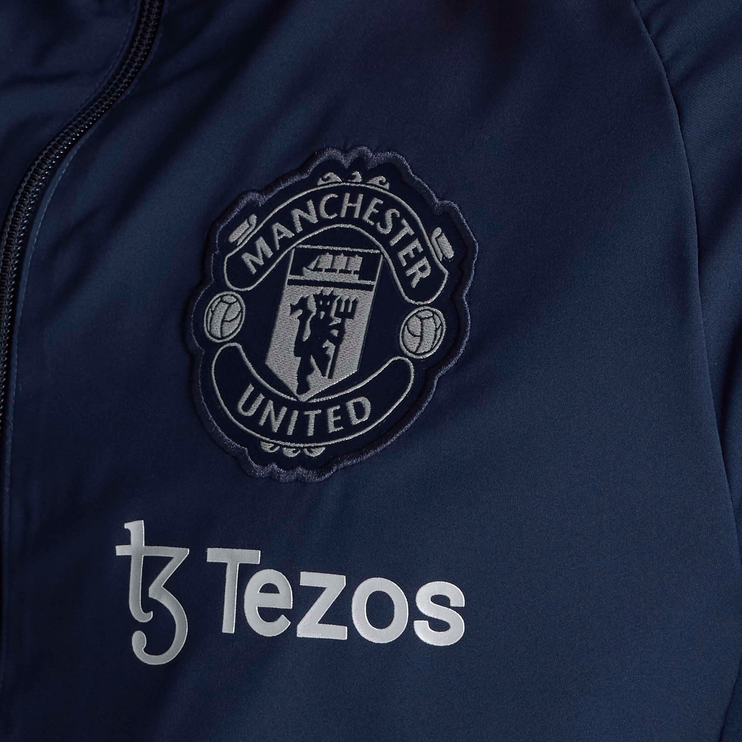 Manchester United Veste de Présentation Tiro 24 Bleu Marine Bleu Détail [4-5]