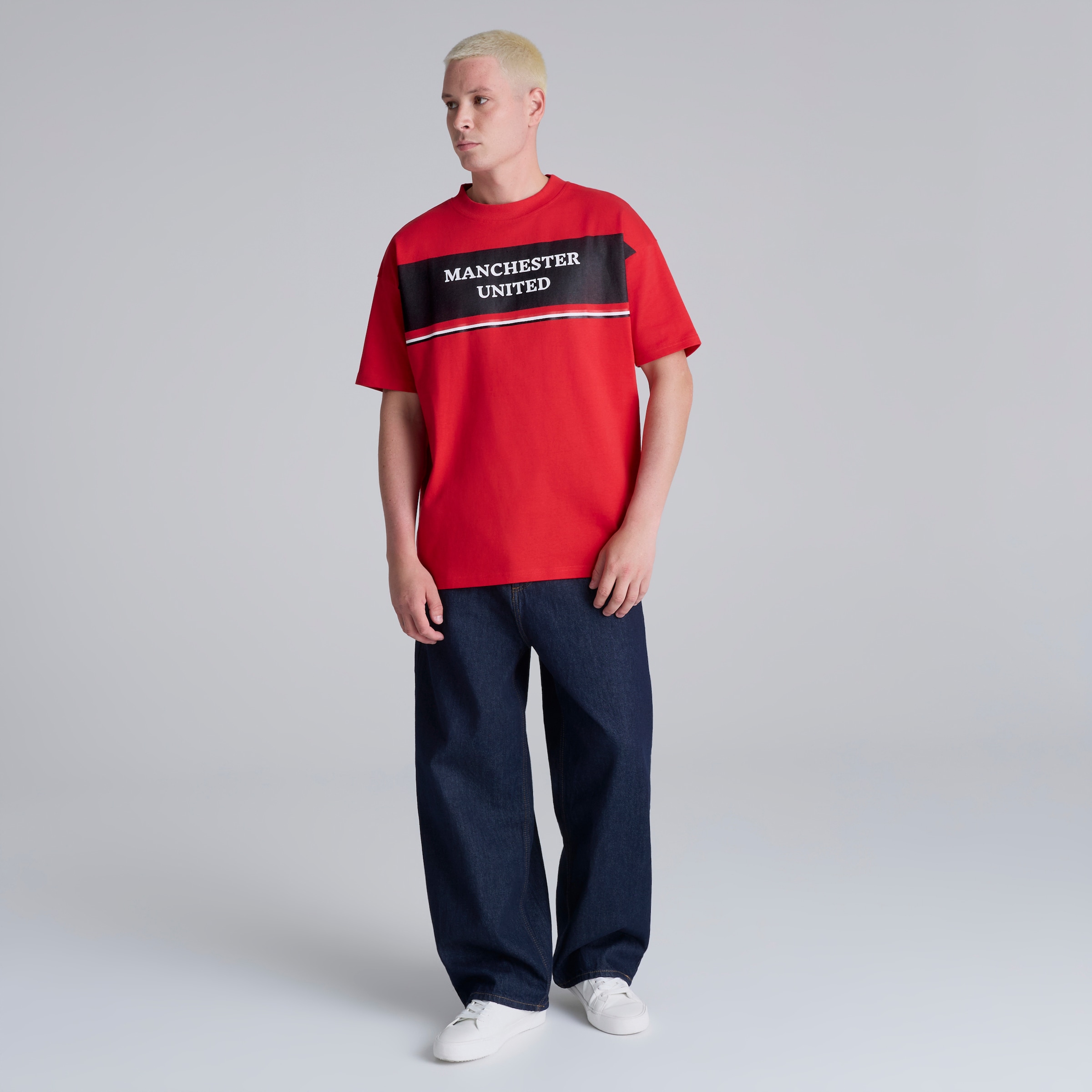 Manchester United Club Colours T-Shirt Red Rouge Détail [3-5]