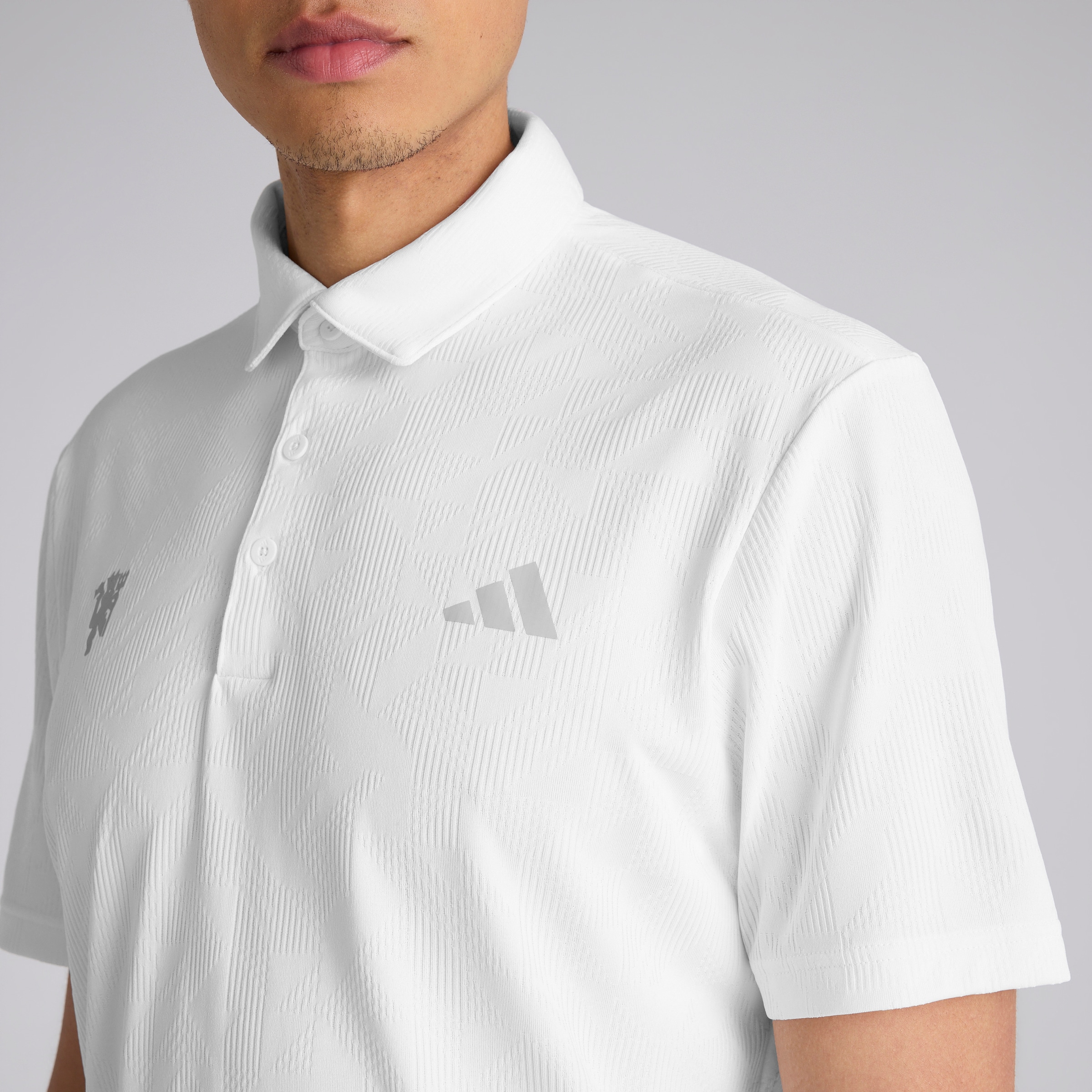 Manchester United x adidas Golf Ultimate365 Polo Shirt White White Detail [4-5]