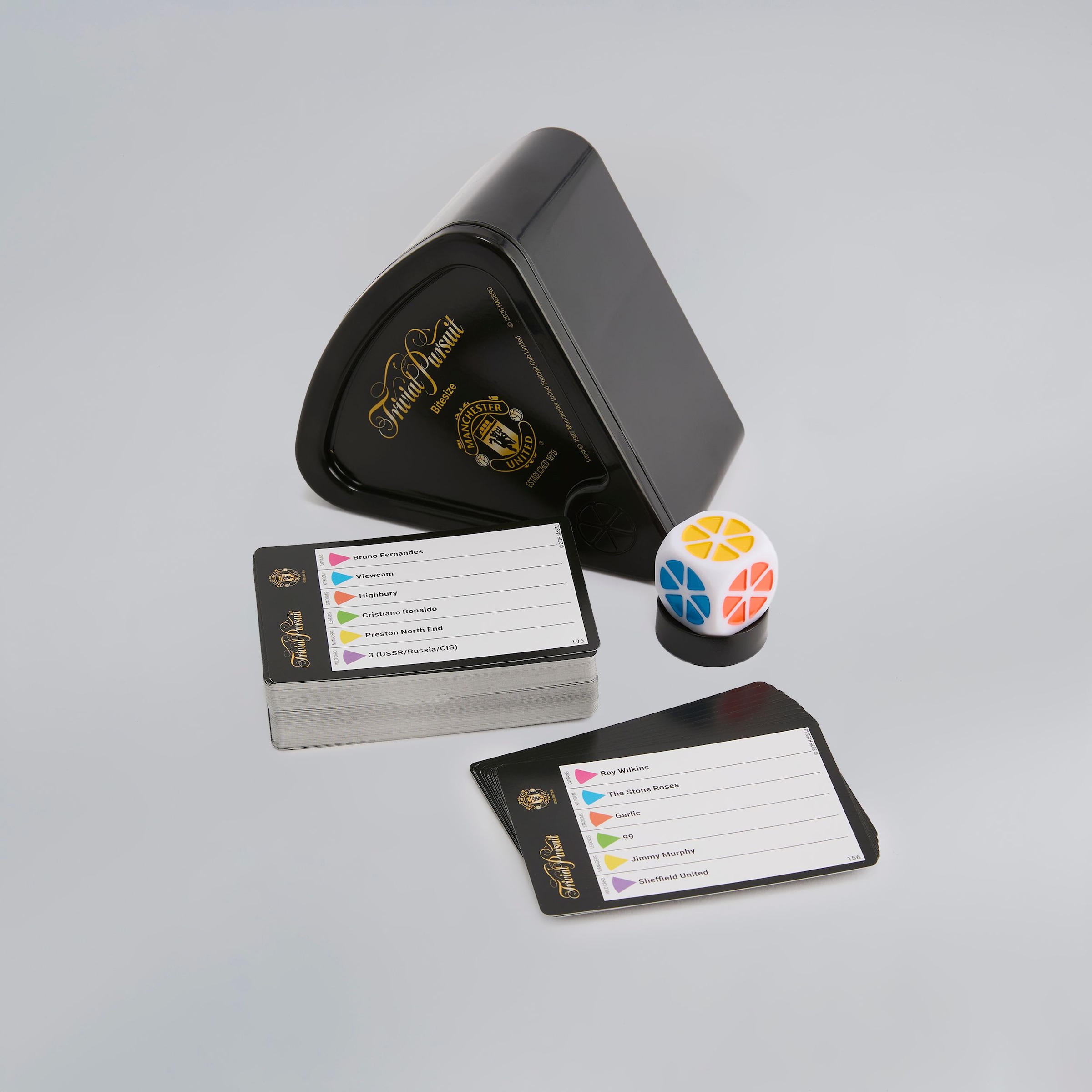 Manchester United Trivial Pursuit Bitesize Card Game Black 검정색 세부 사항 [3-4]