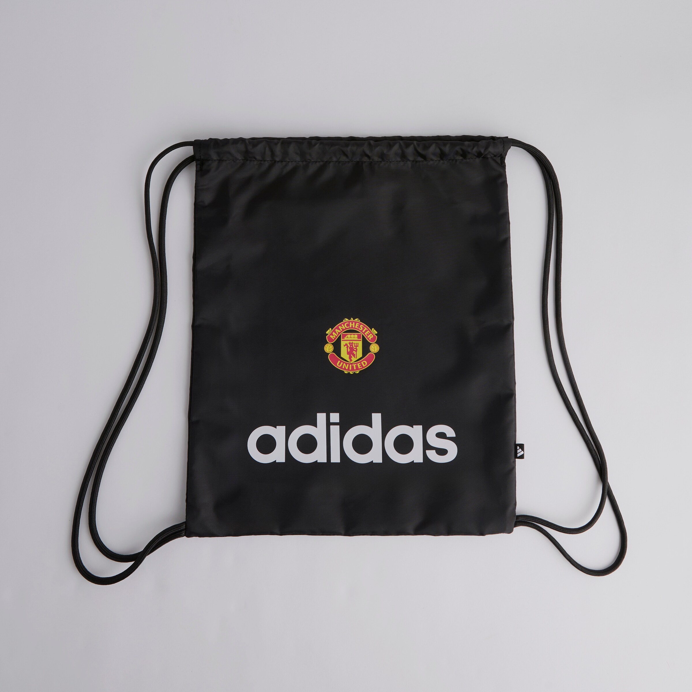 Manchester United x adidas Essentials Linear Gymsack Black Black Detail [4-4]
