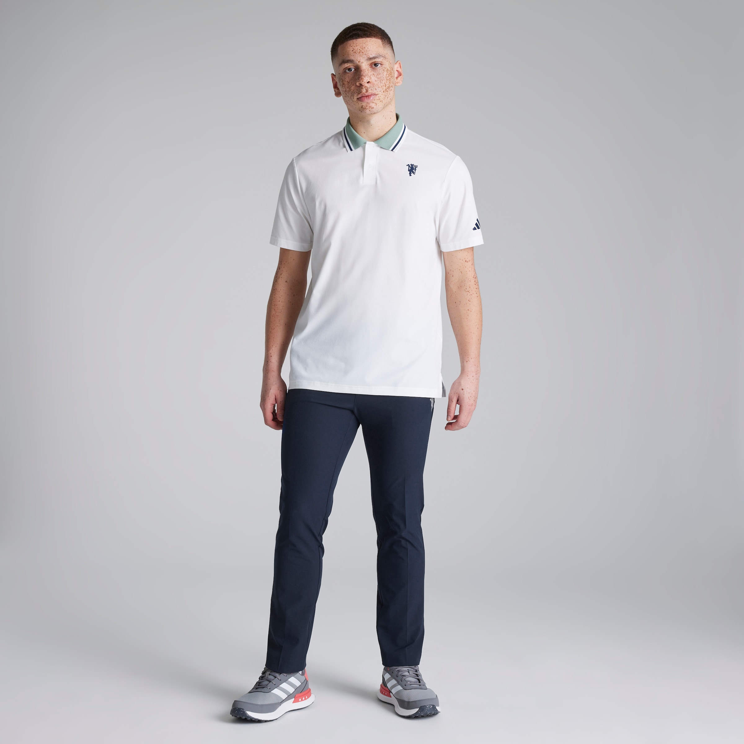 Manchester United x adidas Golf Ultimate365 Tapered Golf Trousers Navy Navy blue Detail [3-5]