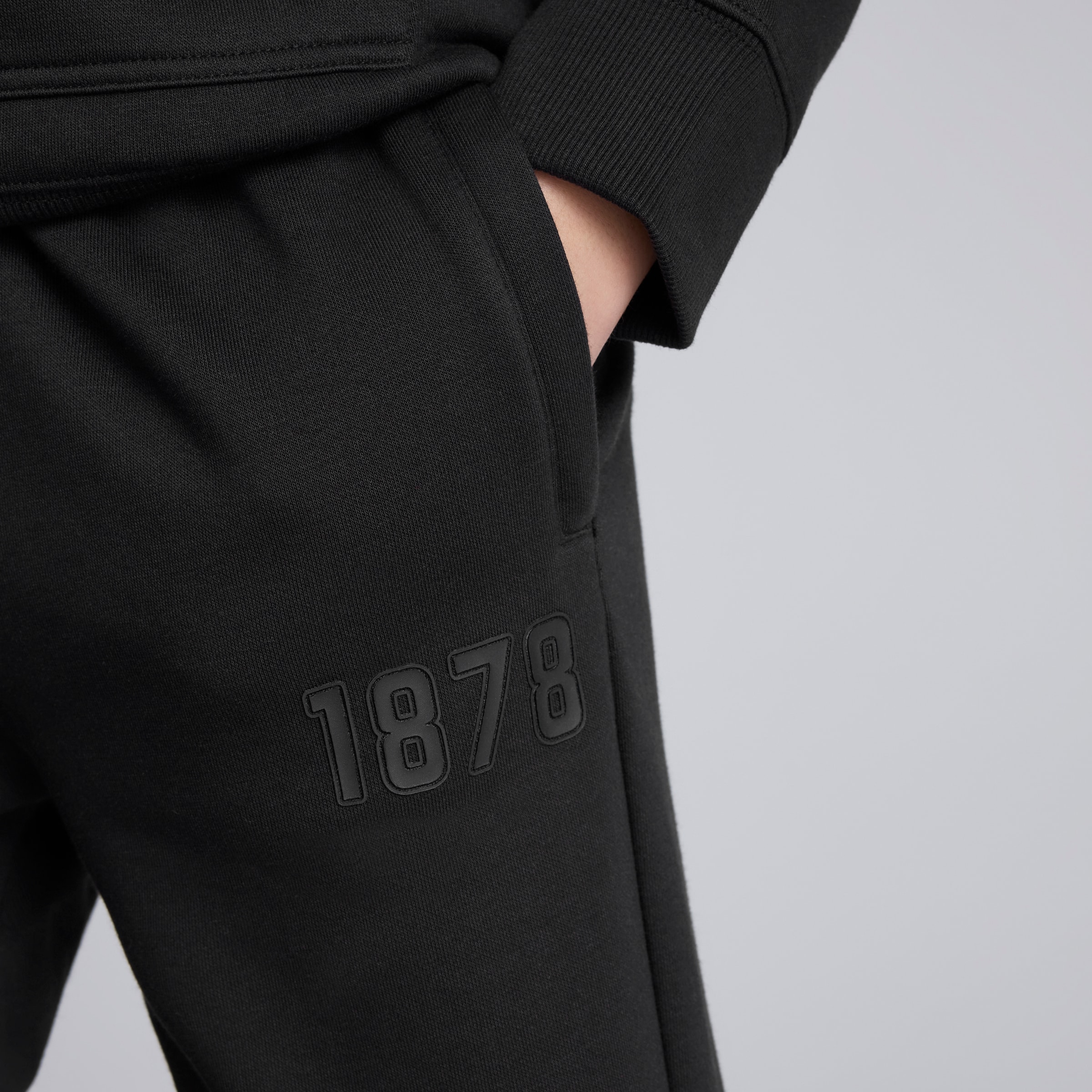 Manchester United Kids 1878 Joggers Black Black Detail [4-4]