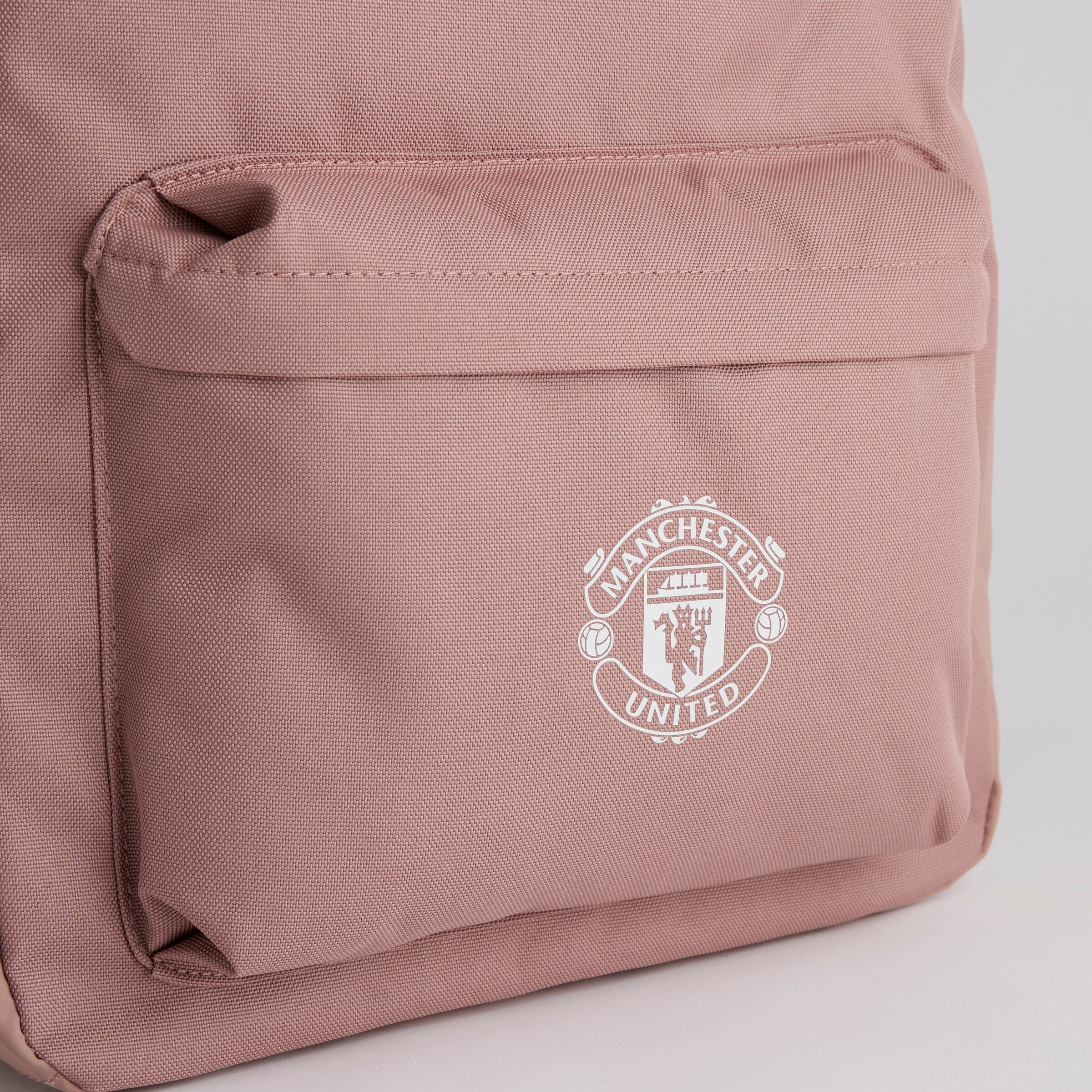 Manchester United x adidas Essentials Classic 3 Bars Backpack Brown Brown Detail [4-4]