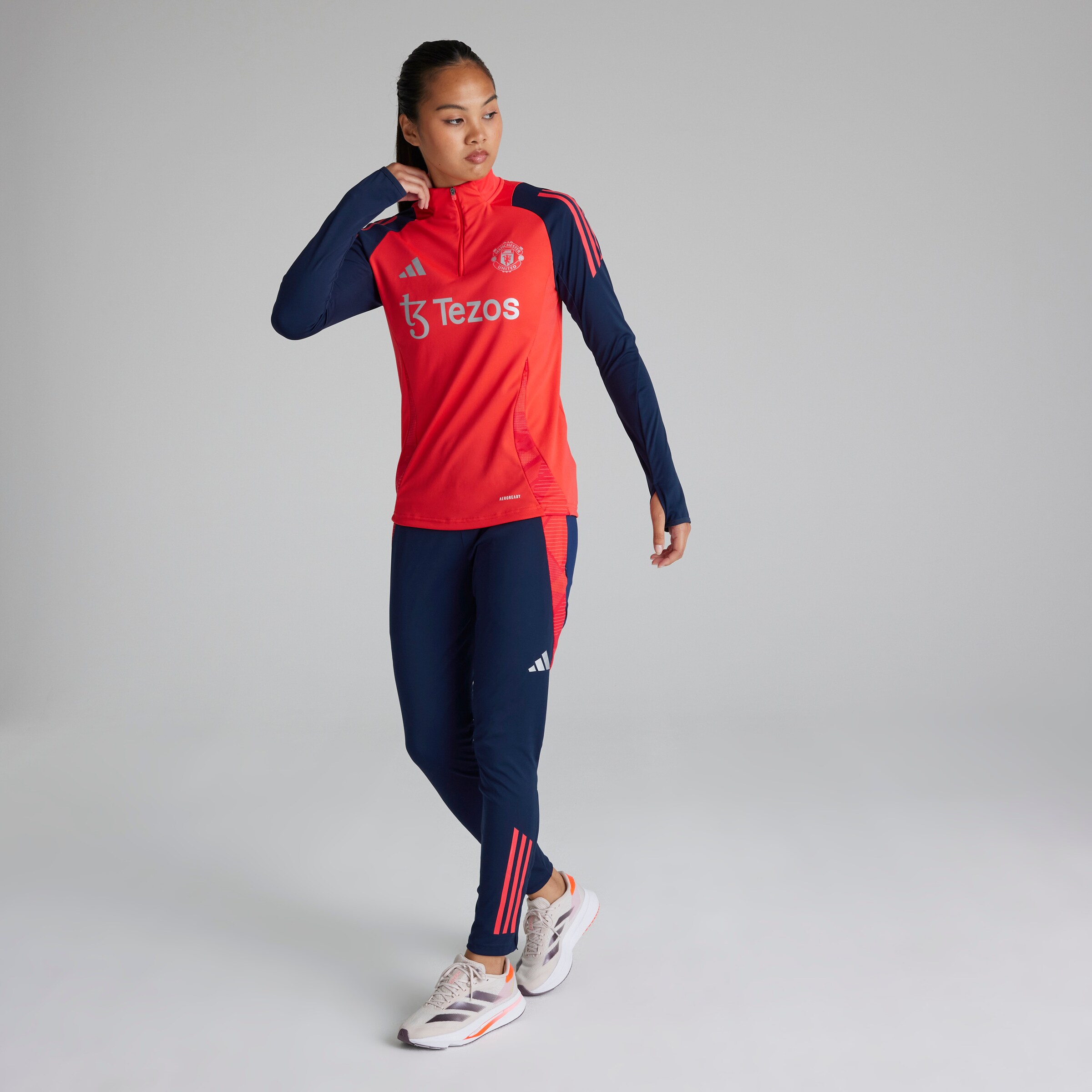 アディダス Adidas 【 Manchester United Training Shirt 2025 Womens Women 】 レディース Red adidas Manchester United FC 2024/25 Home Shirt Women's