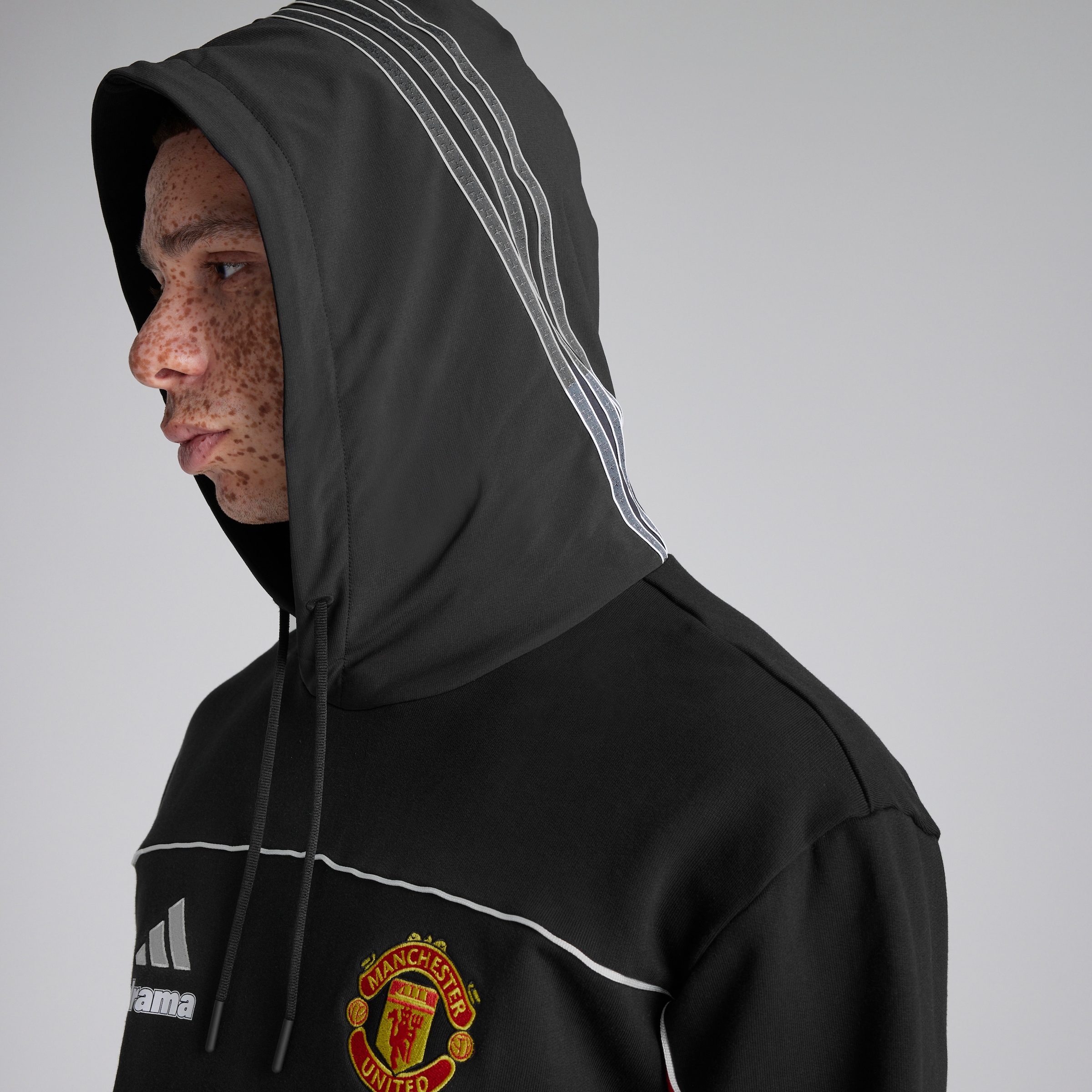 Manchester United x Drama Call Hoodie Noir Détail [4-10]