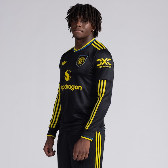 Manchester United 25/26 Long Sleeve Third Authentic Jersey Black