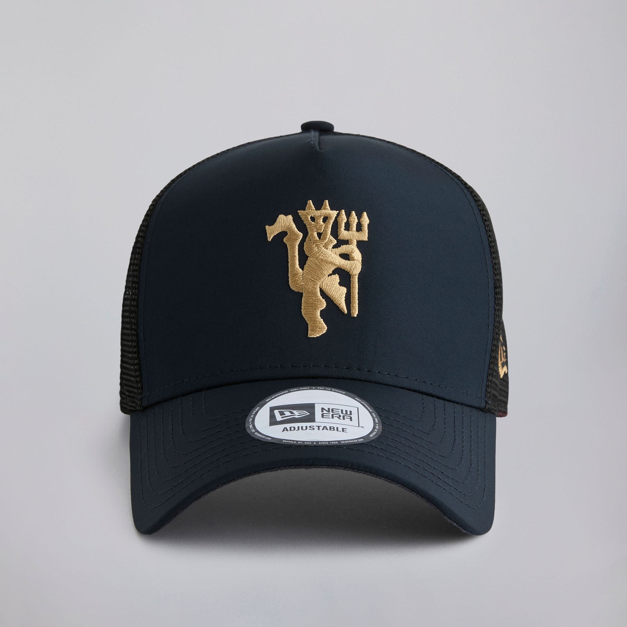 Manchester United x New Era 9Forty Gold Devil Cap Navy Navy blue