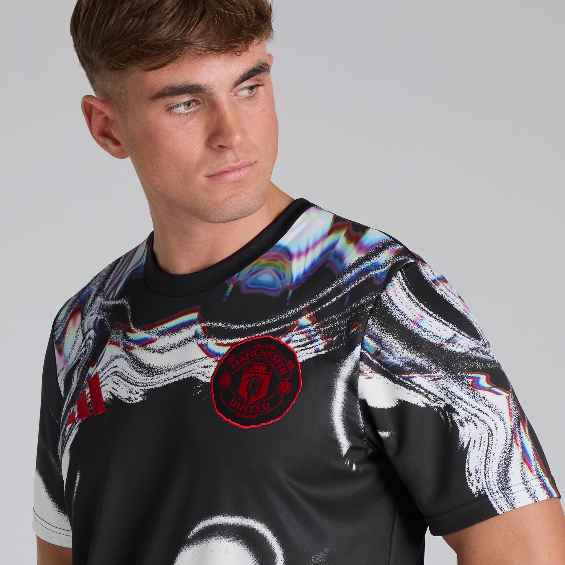 Manchester United 25/26 Pre Match Jersey Black Detail [4-5]