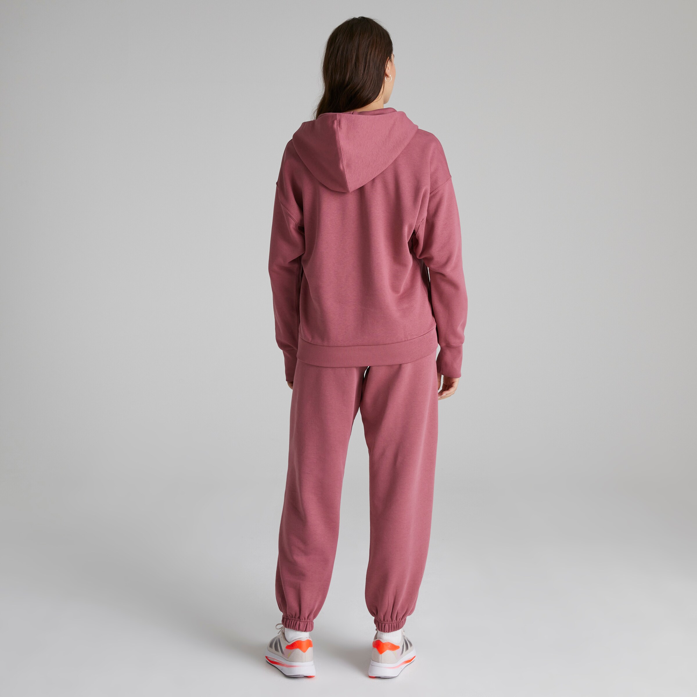 Manchester United x adidas Womens ALL SZN Fleece Loose Fit Joggers Burgundy Rouge Détail [2-5]