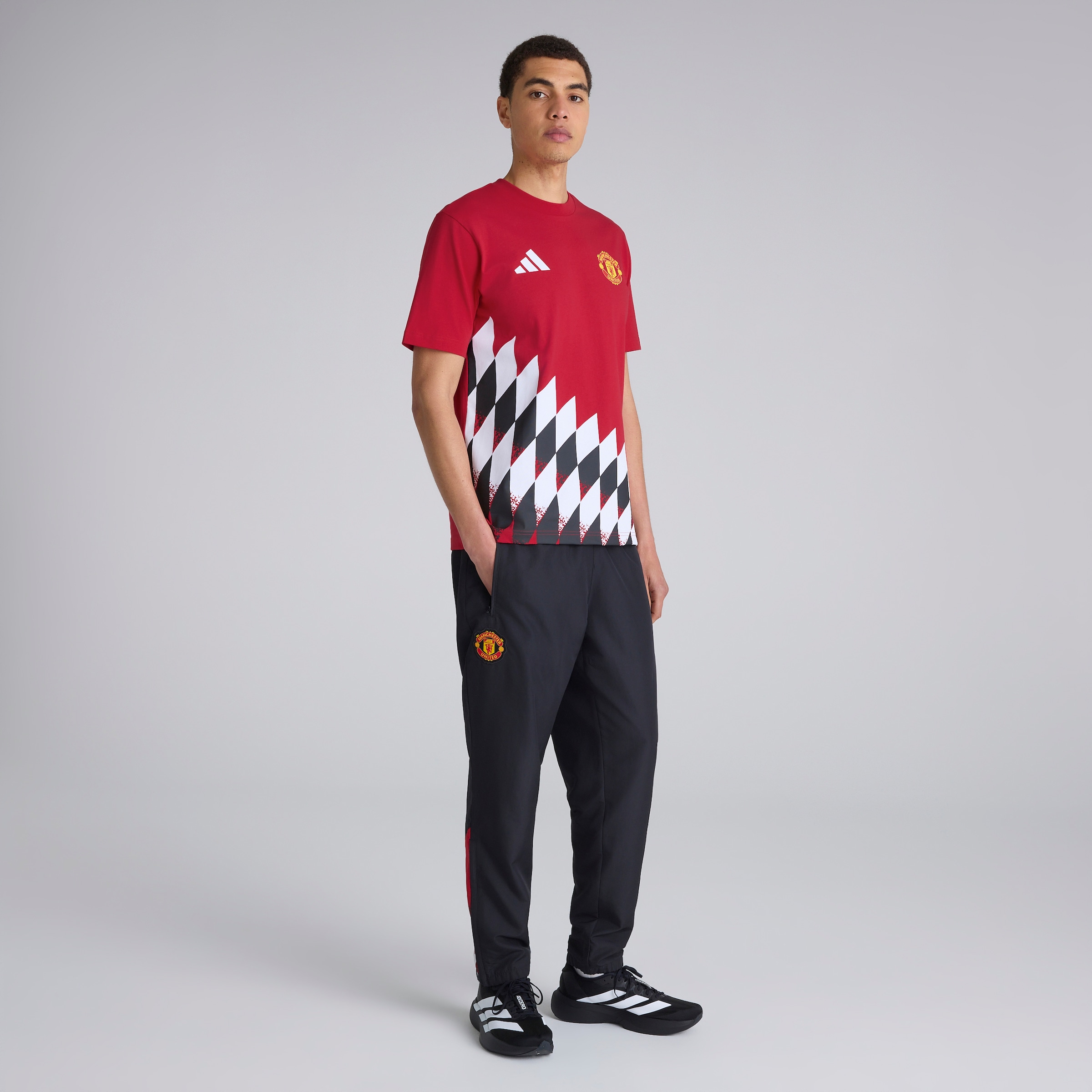 Manchester United x adidas Stadium Track Pants Black Black Detail [3-5]