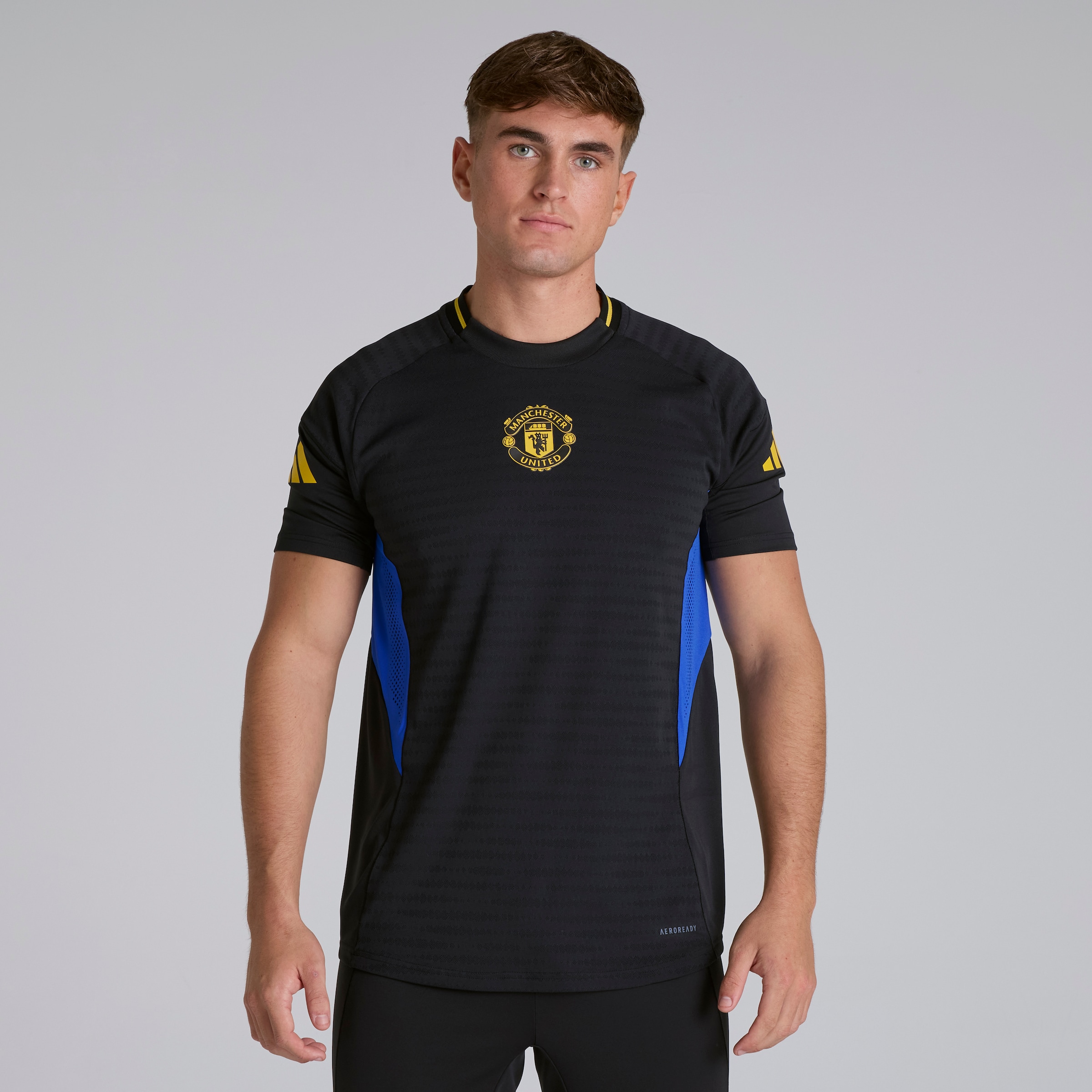 Manchester United Tiro 25 Pro Training Jersey Black