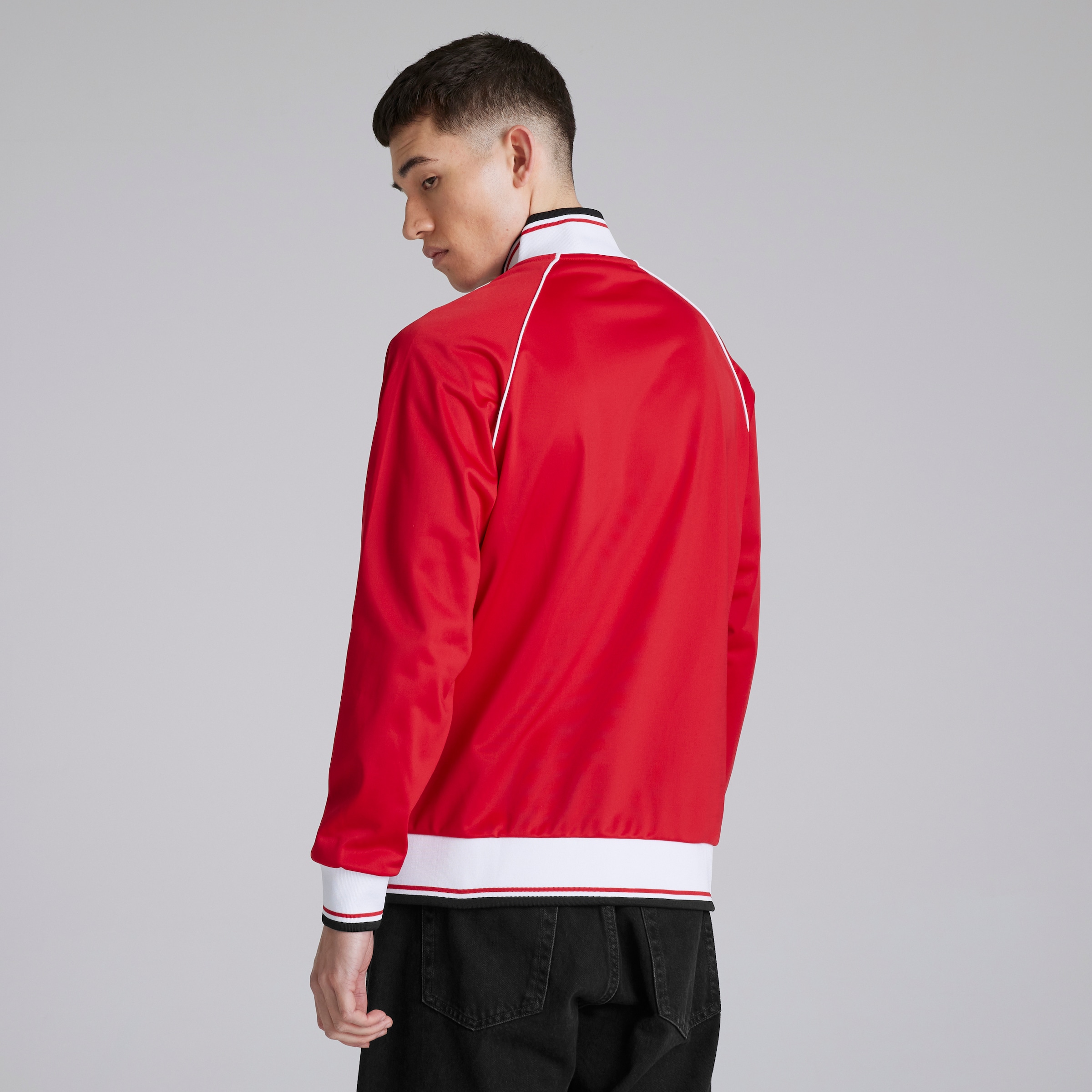 Manchester United トラックジャケット Buy Manchester United 1999 Home Inspired Full-Zip Track