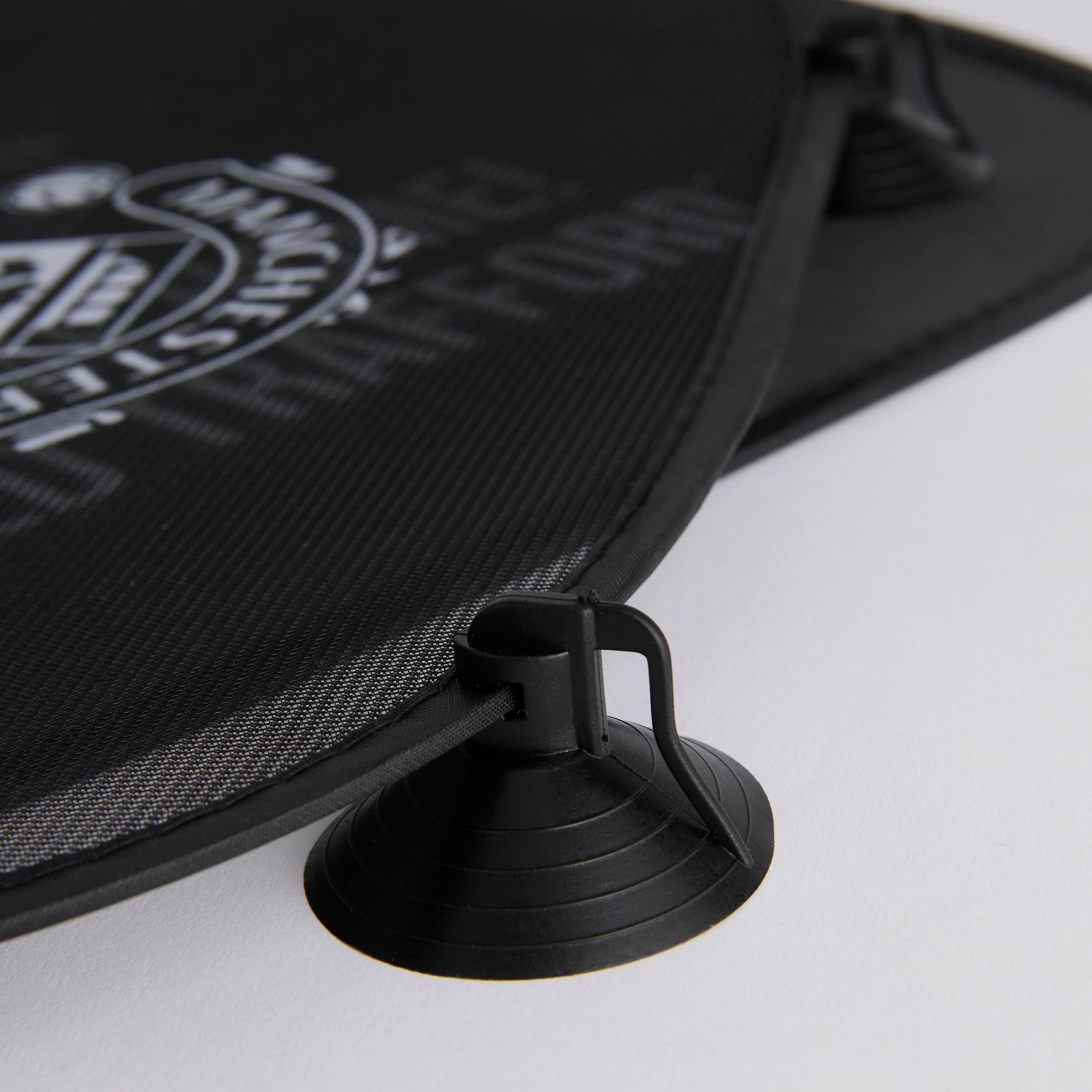 Manchester United Car Sun Shades 2 Pack Black Black Detail [3-4]