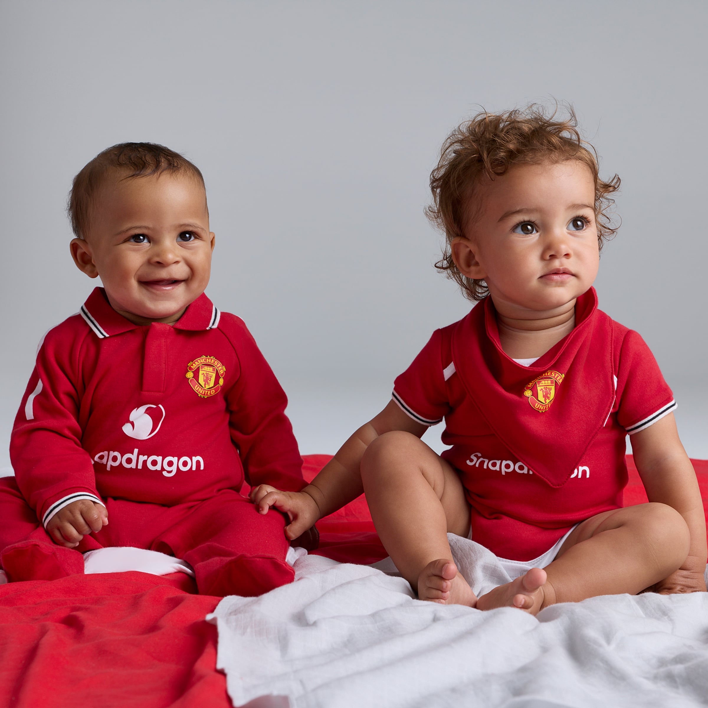 Manchester United Baby 26/27 Home Gift Set Red Red