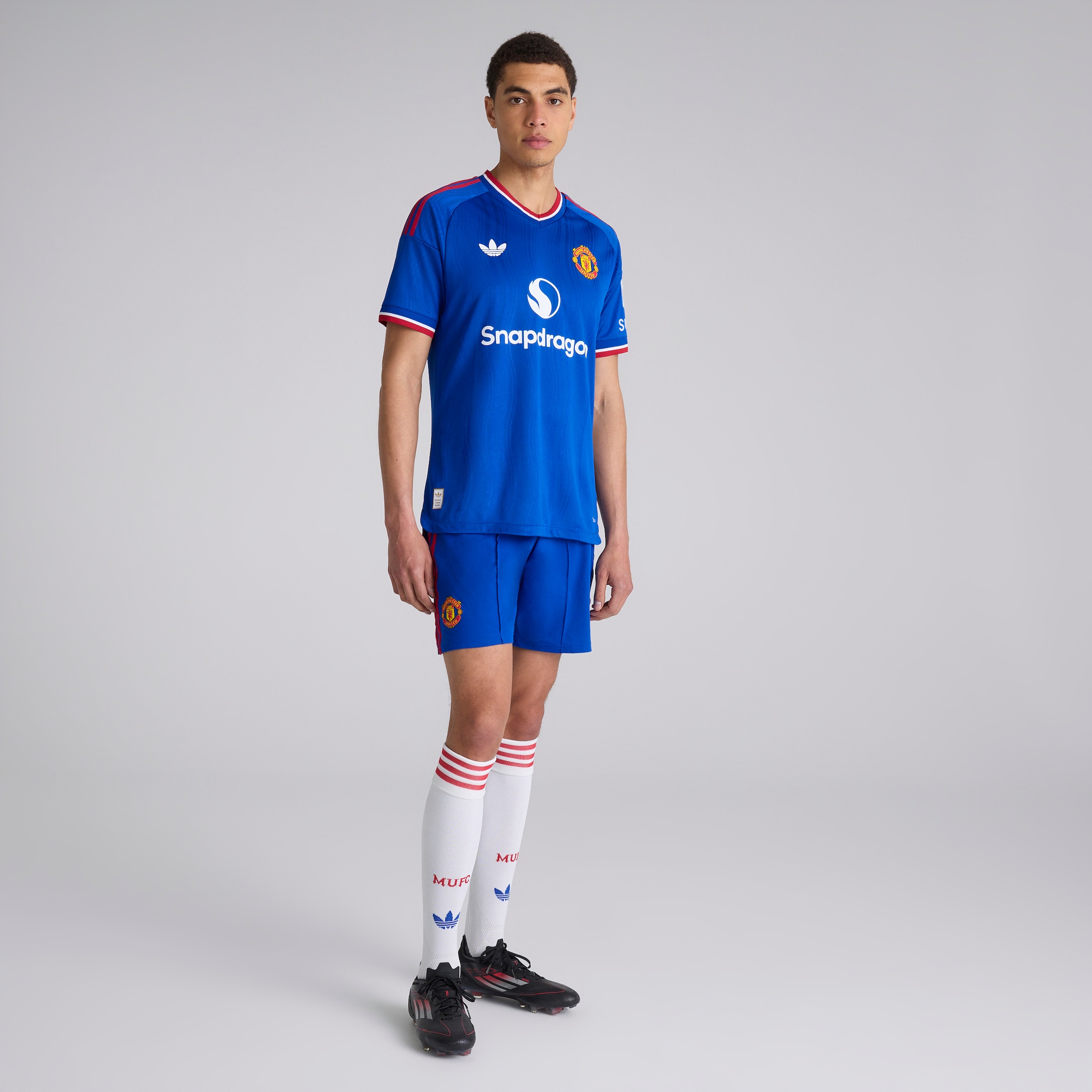 Manchester United 26/27 Away Authentic Shorts Blue Blue Detail [3-5]
