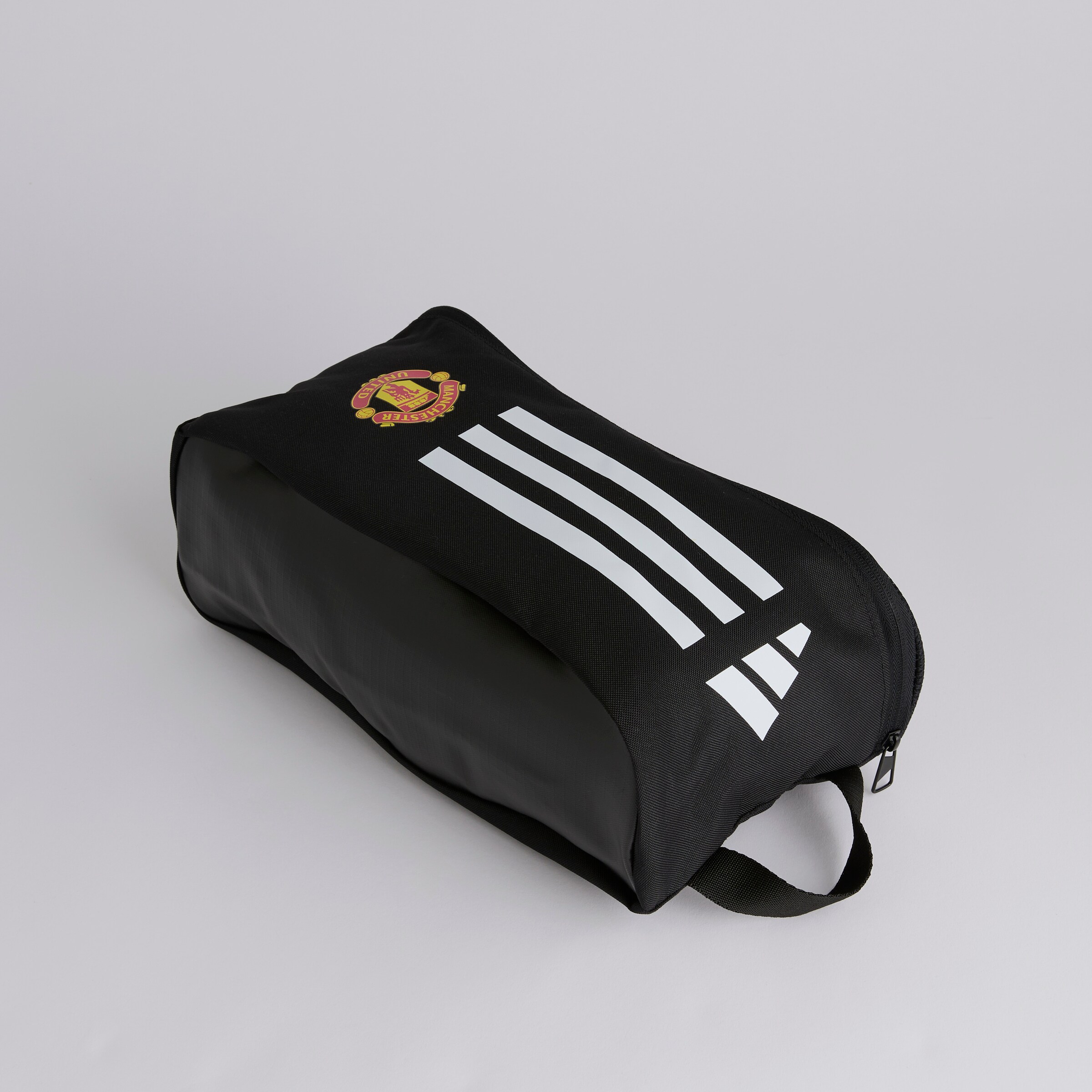 Manchester United x adidas Essentials Training Shoe Bag Black Black Detail [3-4]
