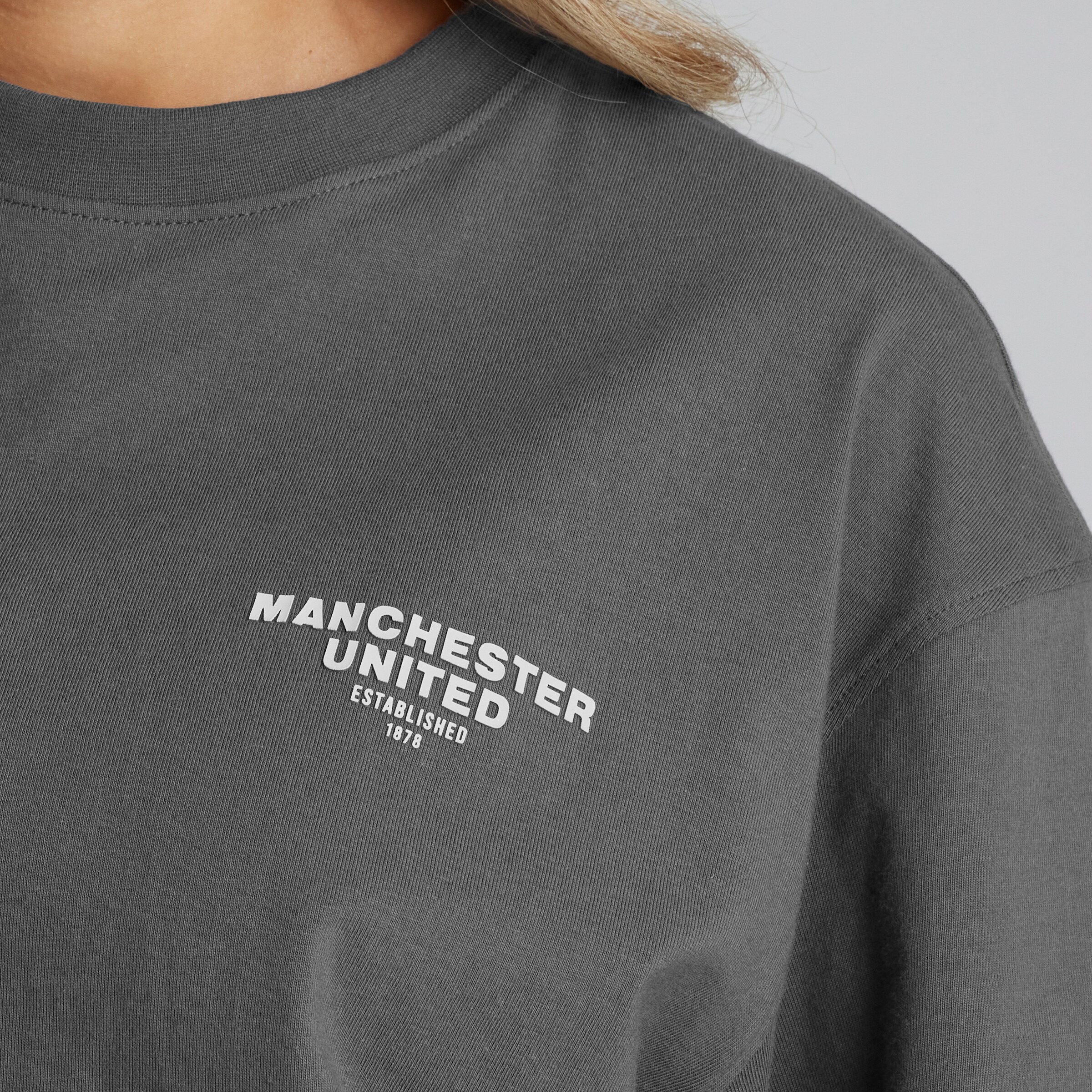 Manchester United Womens Back Print T-Shirt Slate Gris Détail [4-7]