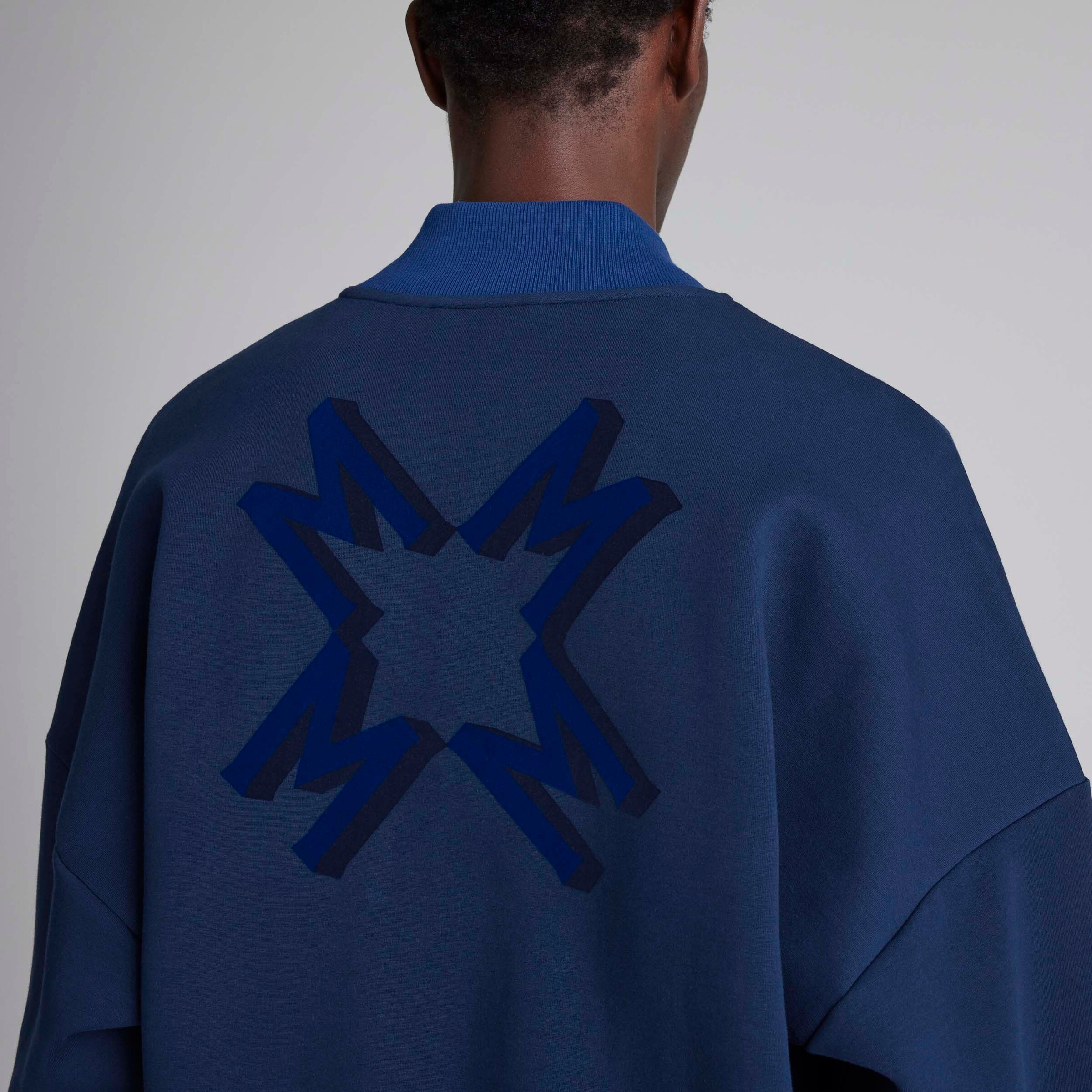 Manchester United Seasonal Track Top Blue Blue Detail [4-5]