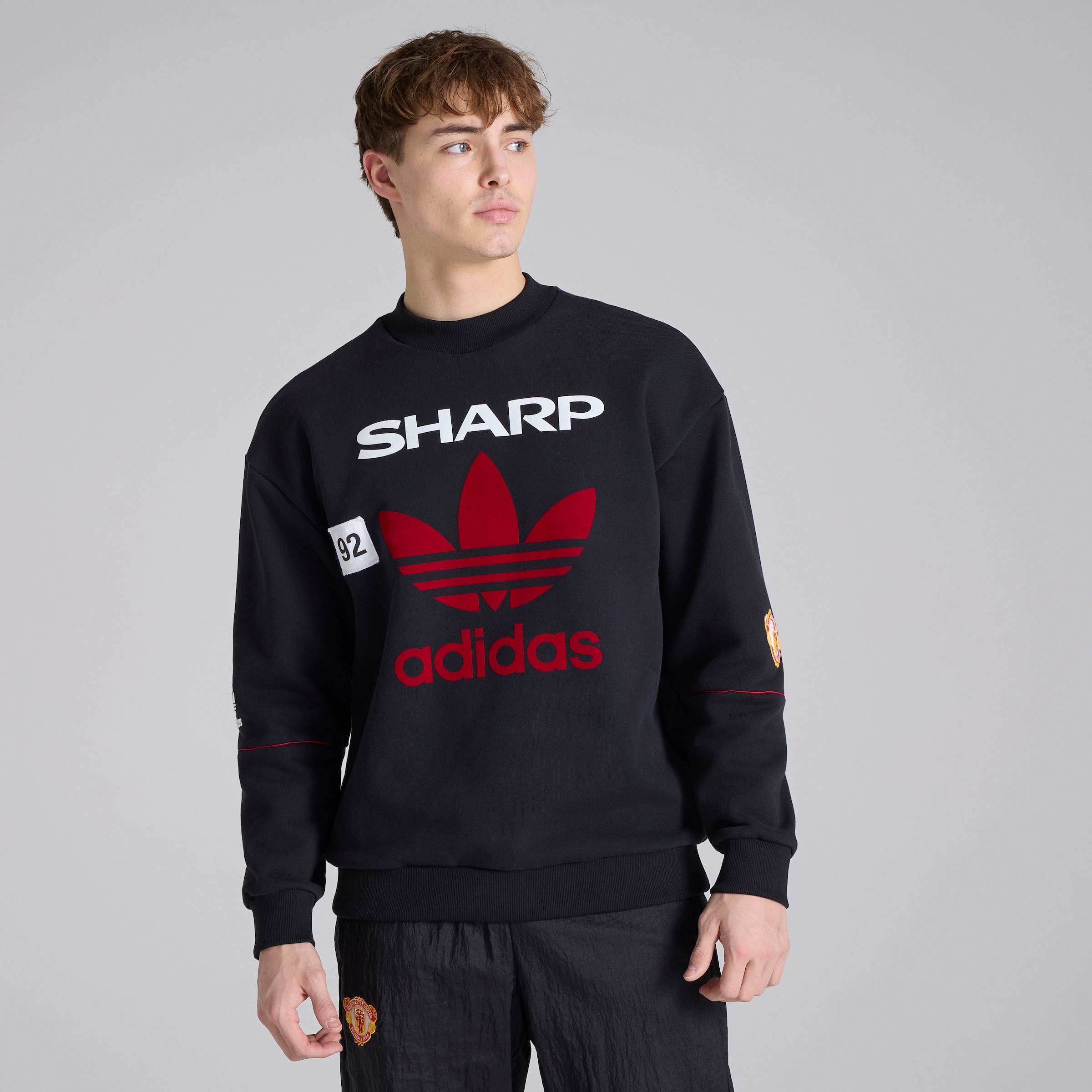 Manchester United x adidas Bringback 90/92 Sweatshirt Black Noir Détail [2-8]