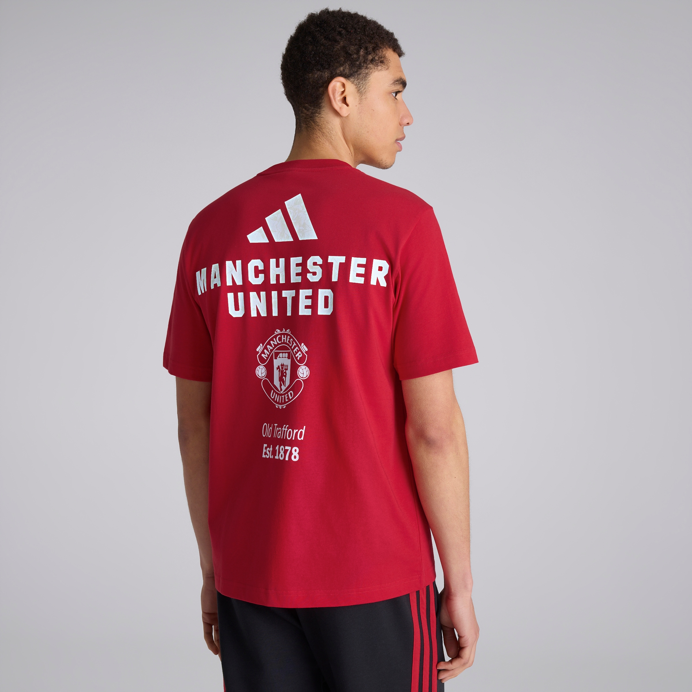 Manchester United x adidas Seasonal Graphic T-Shirt Red Rot Detail [2-5]