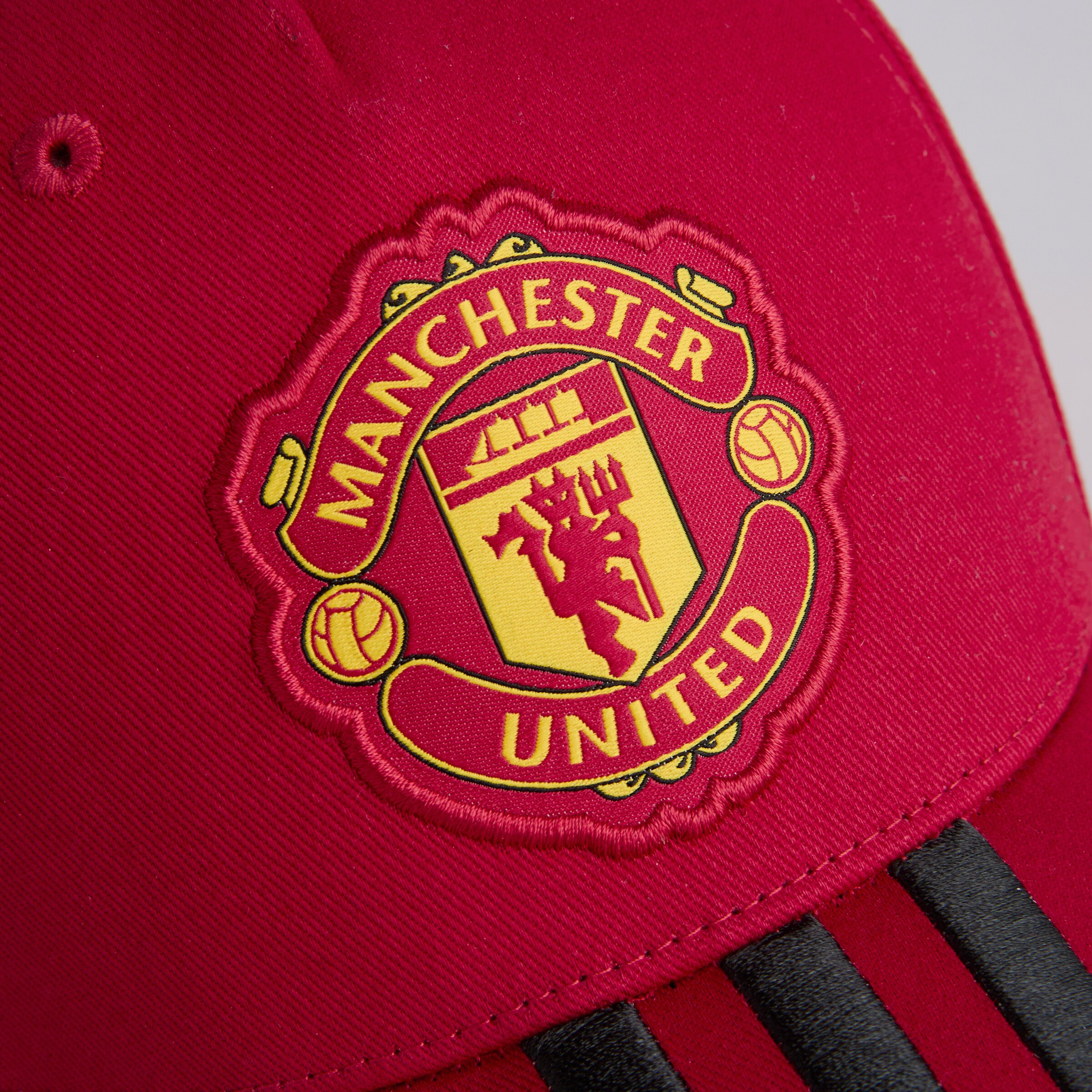 MU Adidas 25/26 Kids Cap Red Rouge Détail [5-5]