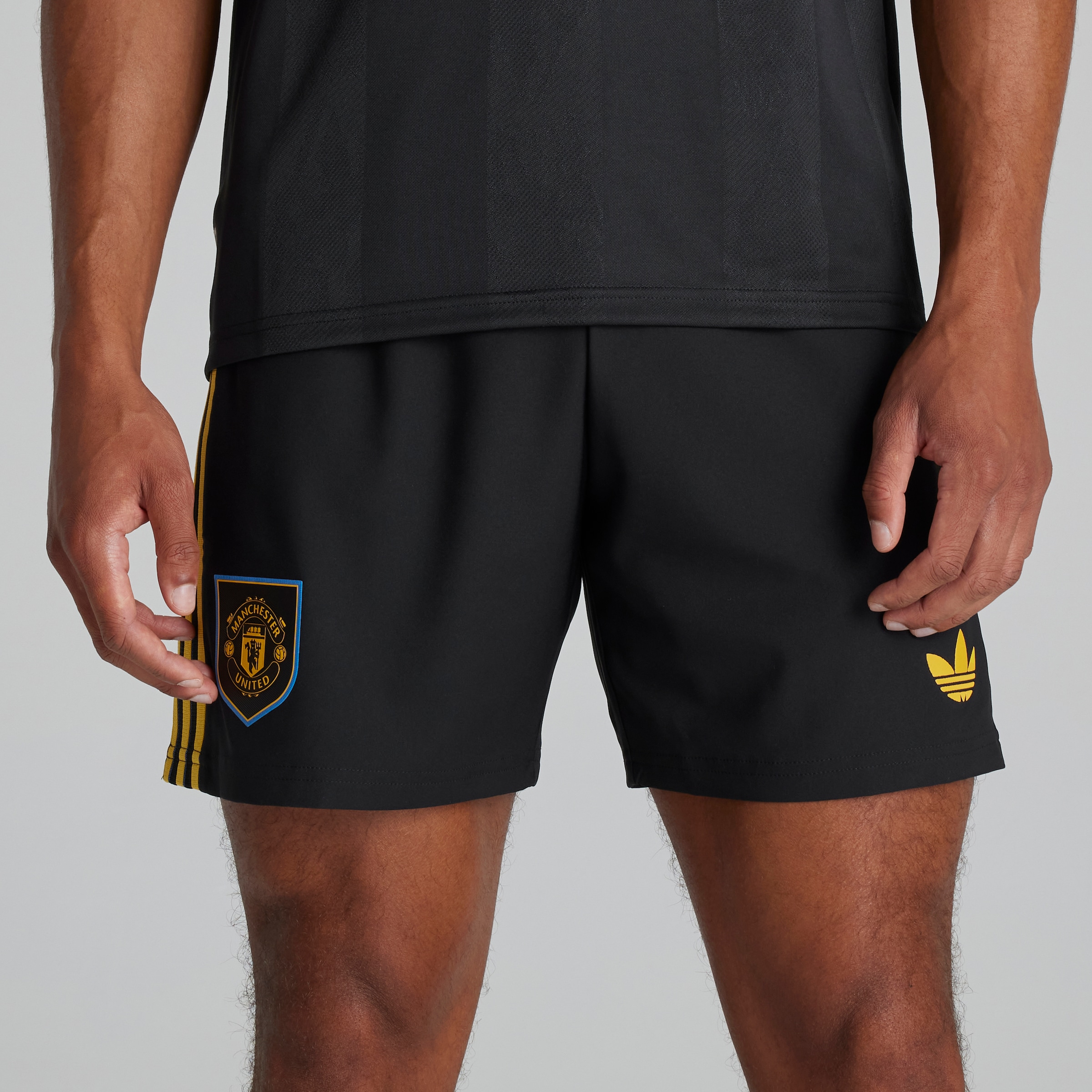 MU Adidas 25/26 Third Mens Authentic Shorts Black Black