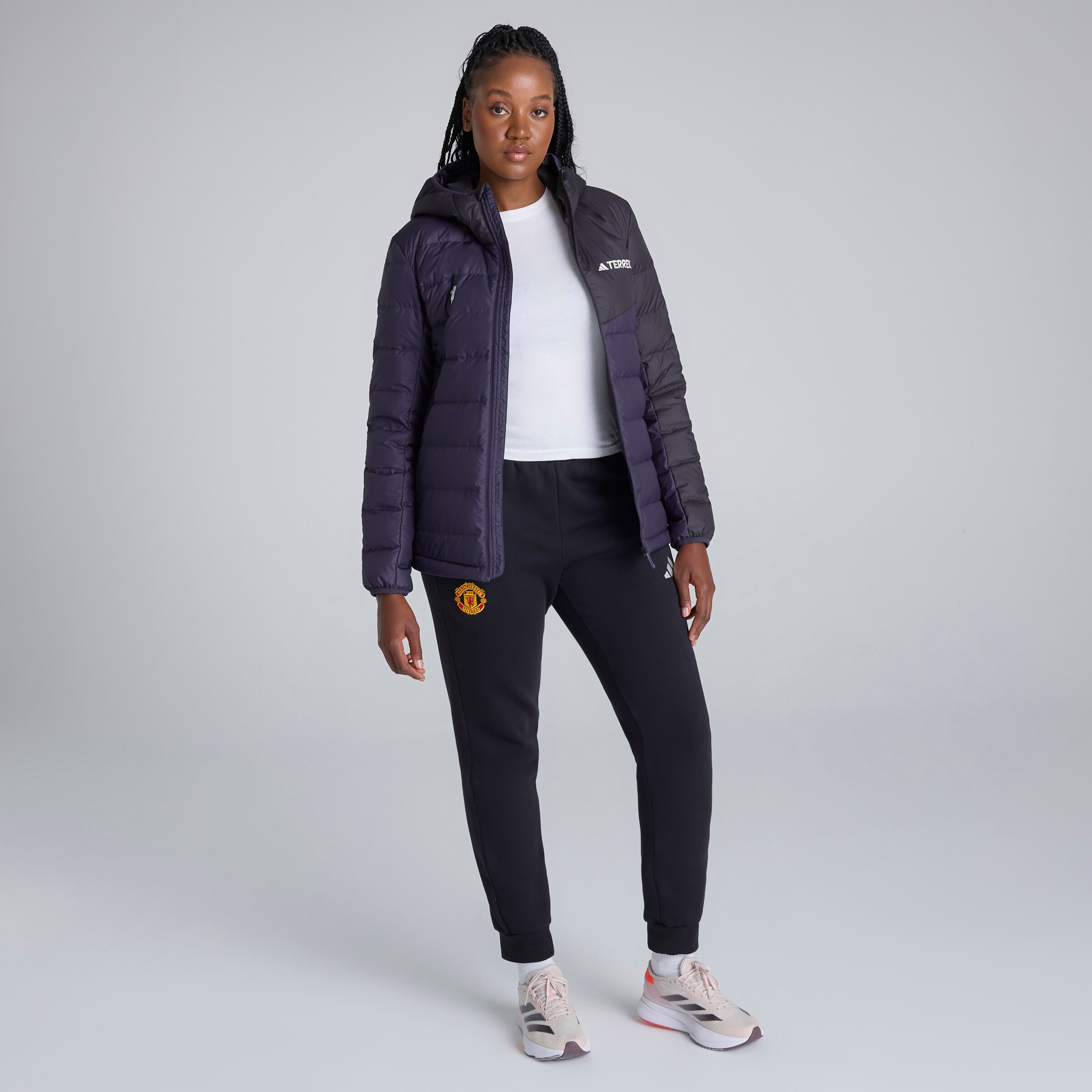 Manchester United x adidas Womens Terrex CLIMAWARM Hooded Jacket Purple Violet Détail [3-6]