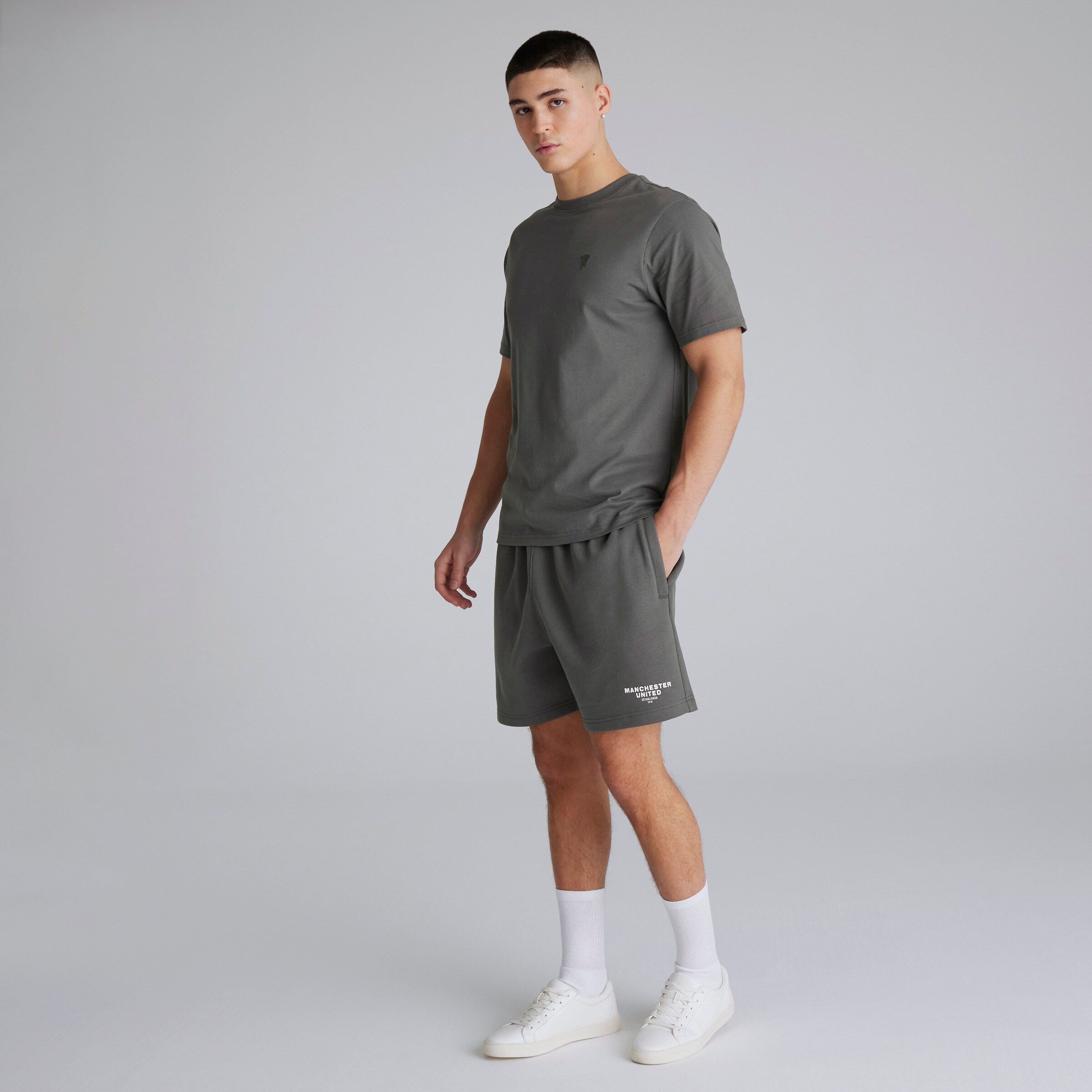 Manchester United Mens Print Shorts Slate Grey Detail [3-6]