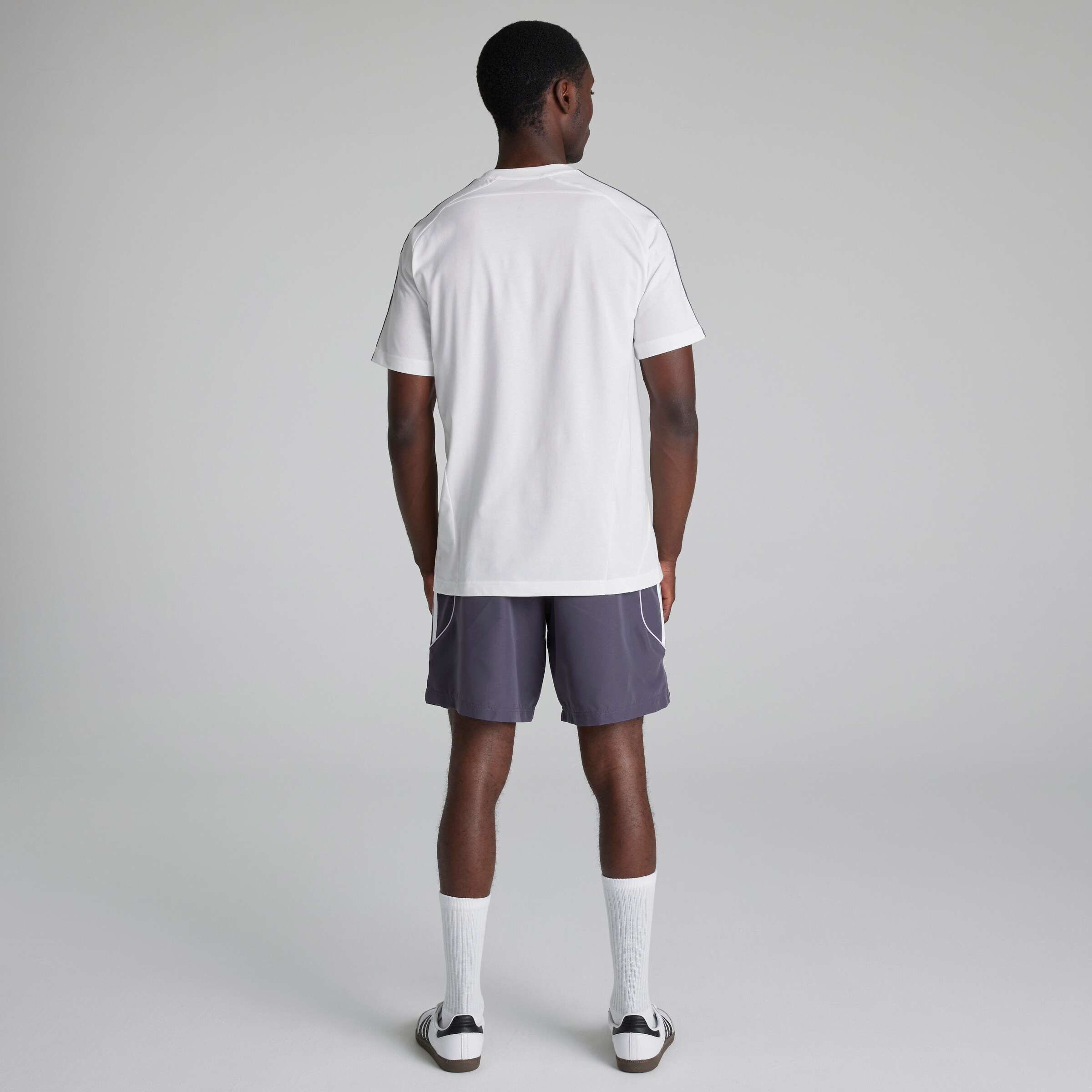 Manchester United x adidas Urban Purist Shorts Purple Purple Detail [2-6]