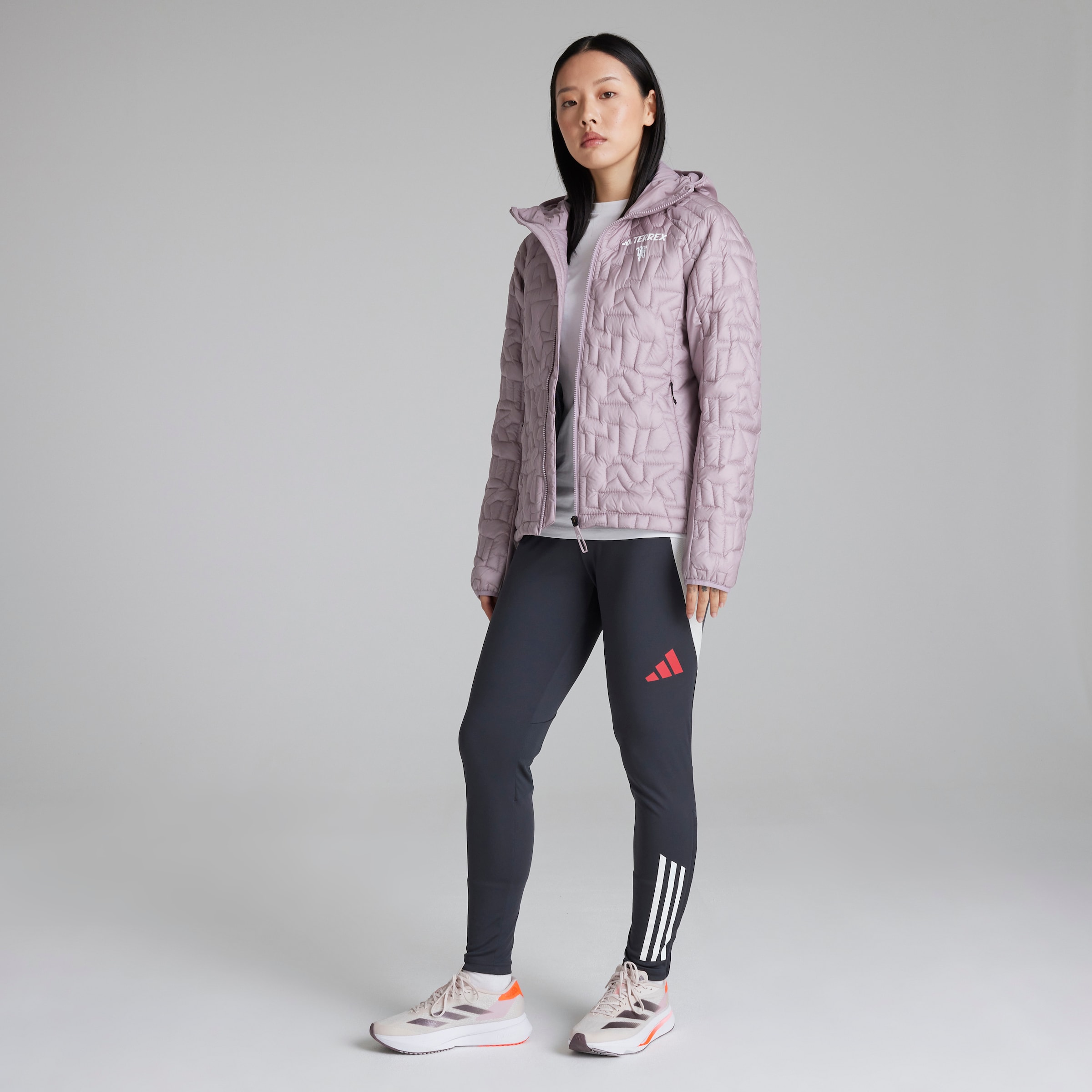 Manchester United x adidas Womens Terrex Xperior PrimaLoft Jacket Pink Pink Detail [3-6]