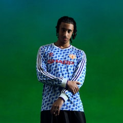 Manchester United x adidas Bringback 90/92 Away Long Sleeve Jersey Blue