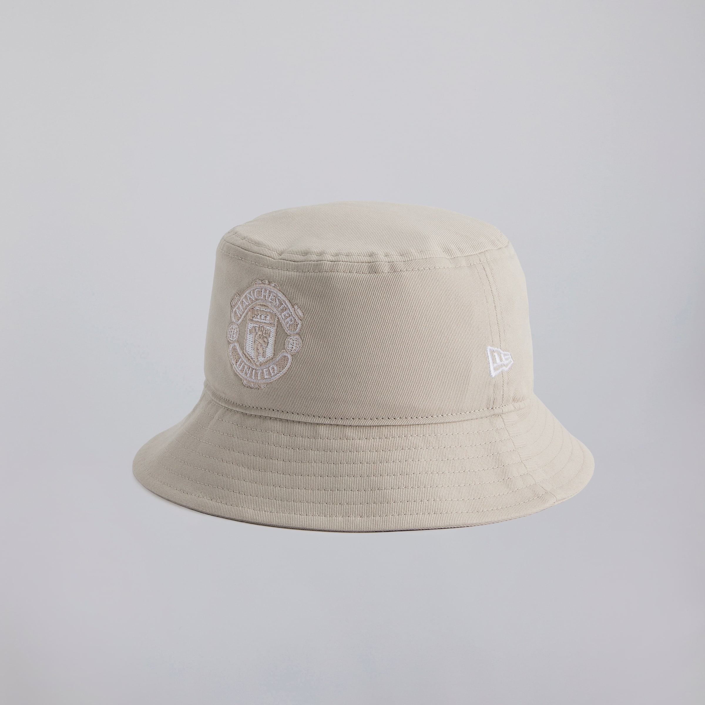 Manchester United x New Era Baby My First Bucket Hat Stone Beige 세부 사항 [3-5]