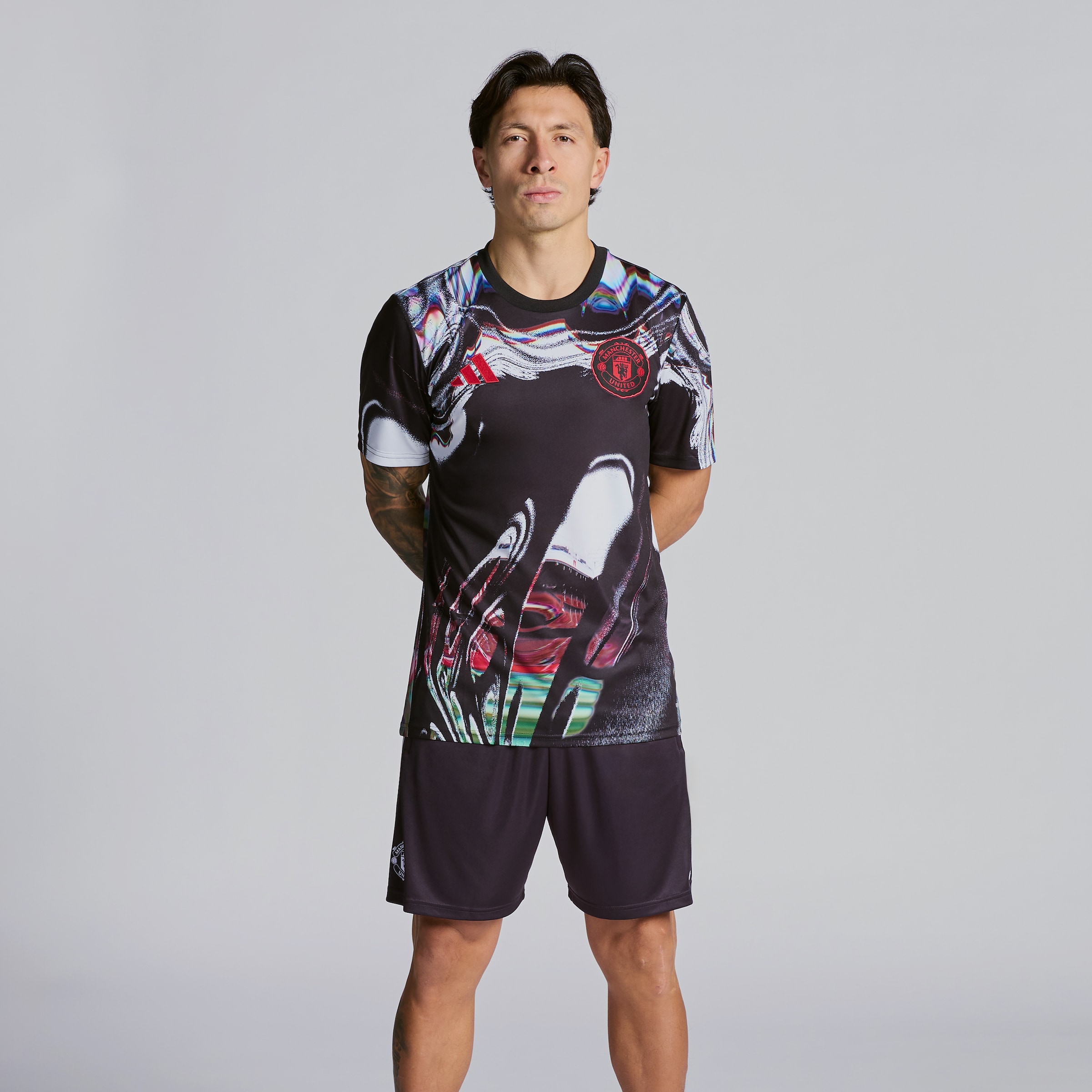 Manchester United 25/26 Pre Match Jersey Black Detail [3-5]