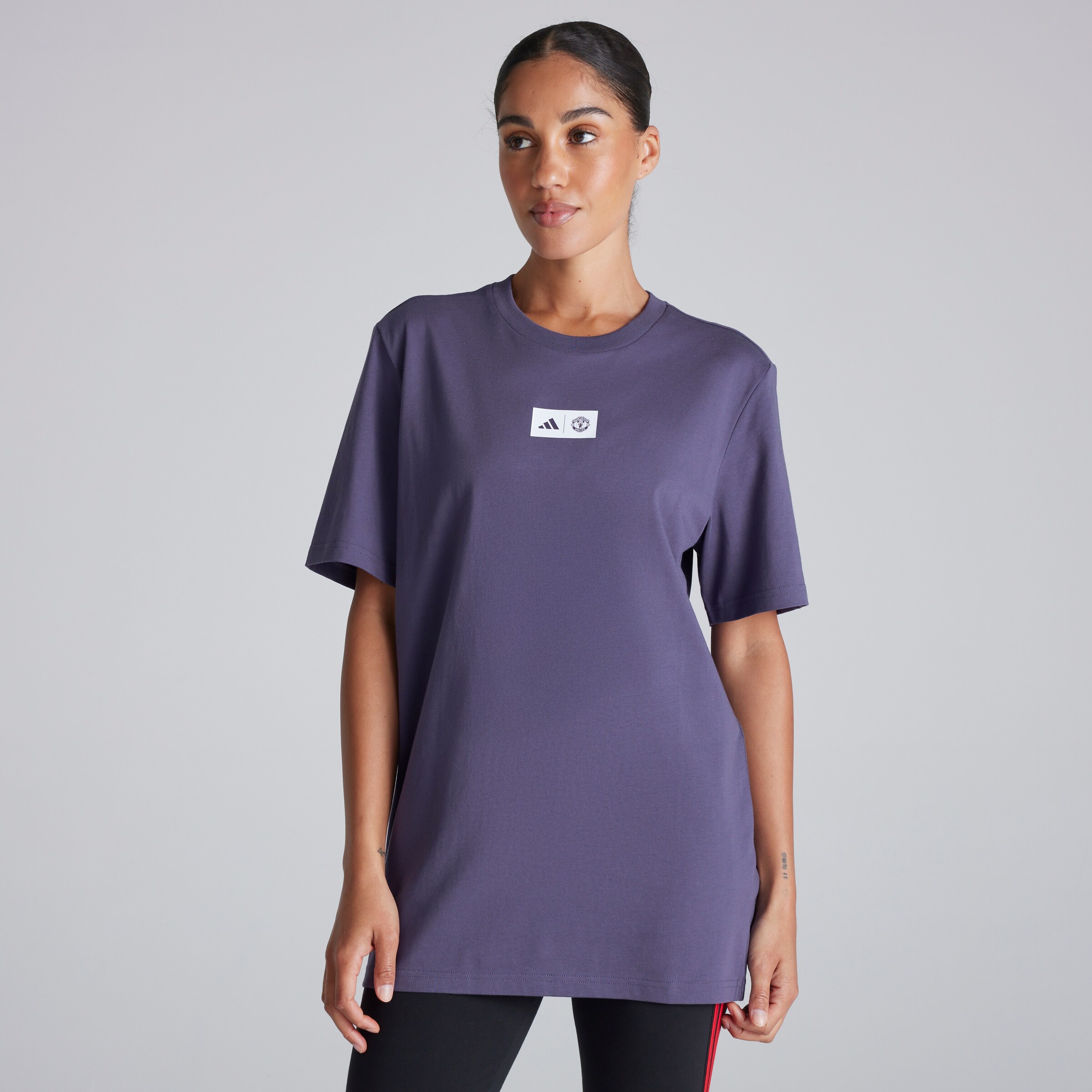 Manchester United Seasonal Graphic T-Shirt Purple Violet Détail [2-8]