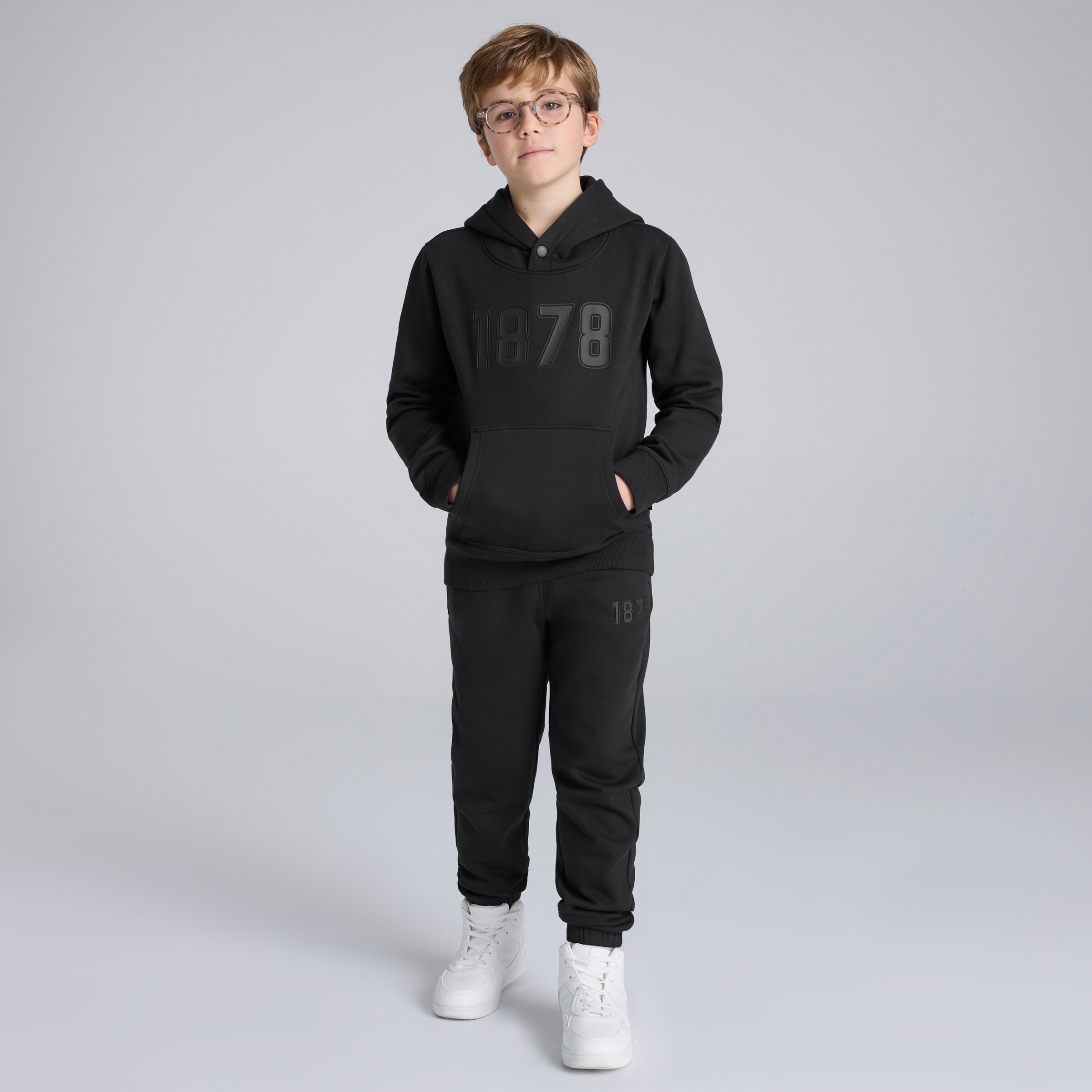 Manchester United Kids 1878 Overhead Hoodie Black Black Detail [3-6]