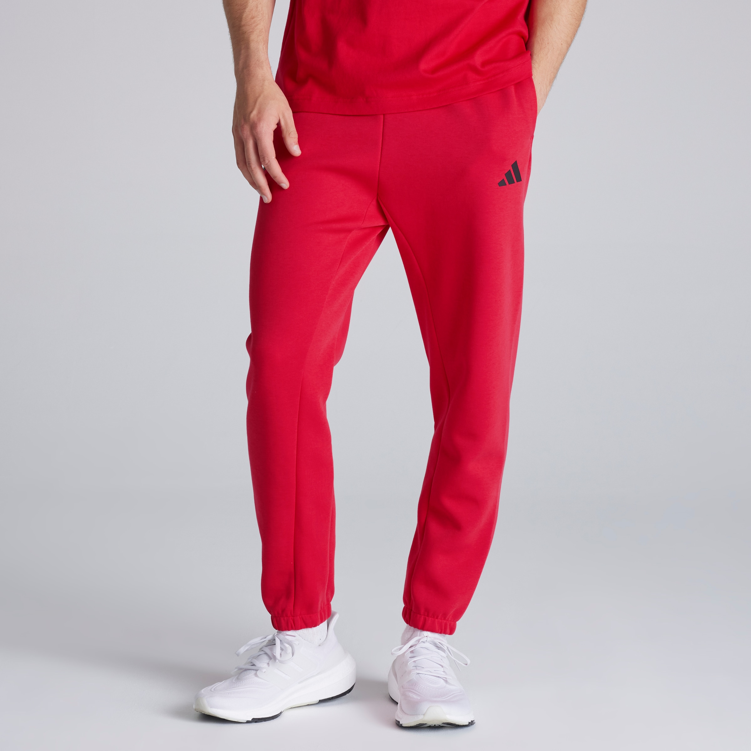 Manchester United x adidas Future Icons Joggers Red Rot